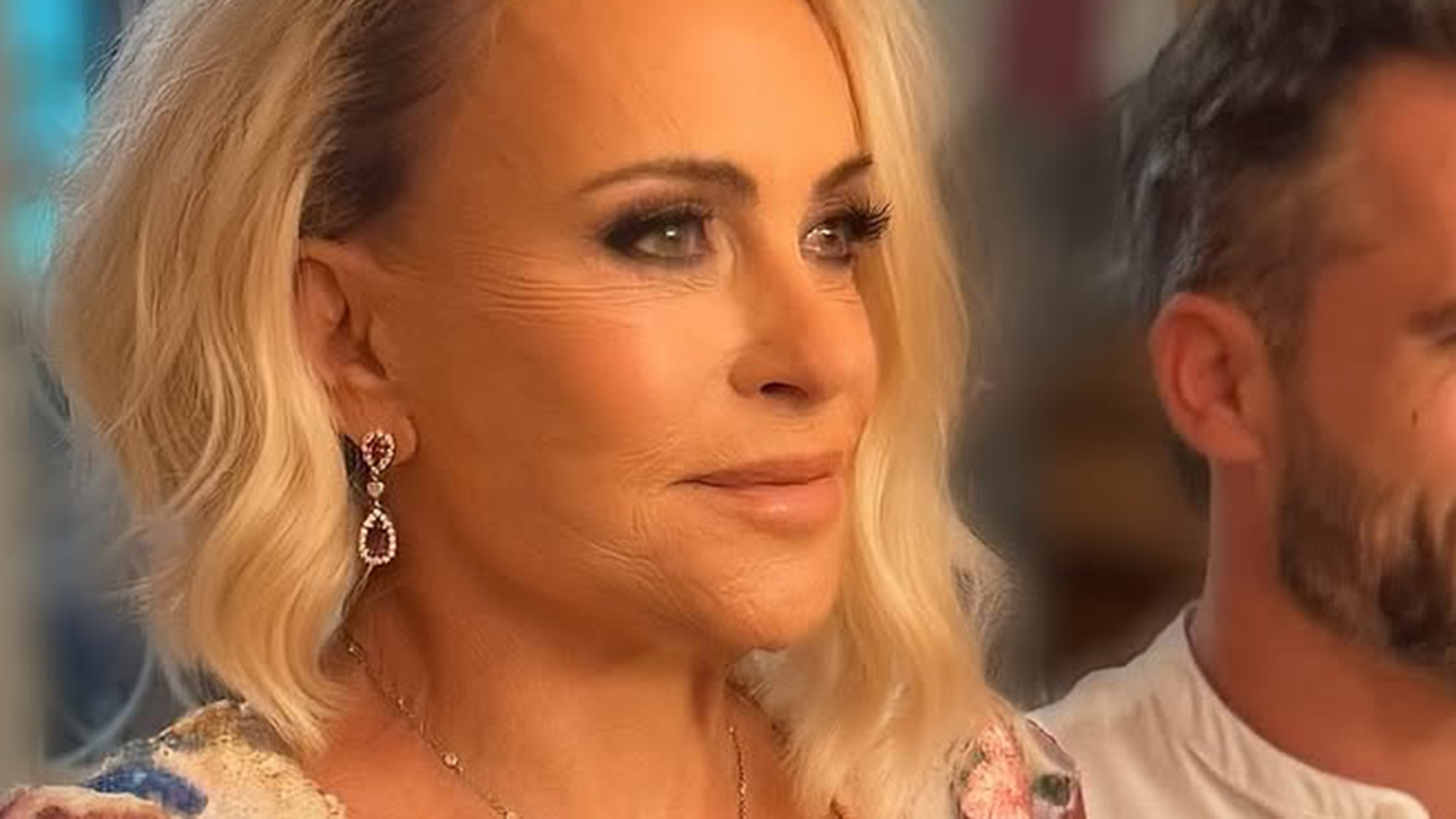 Ana Maria Braga foi levada ao altar pelo filho, Pedro