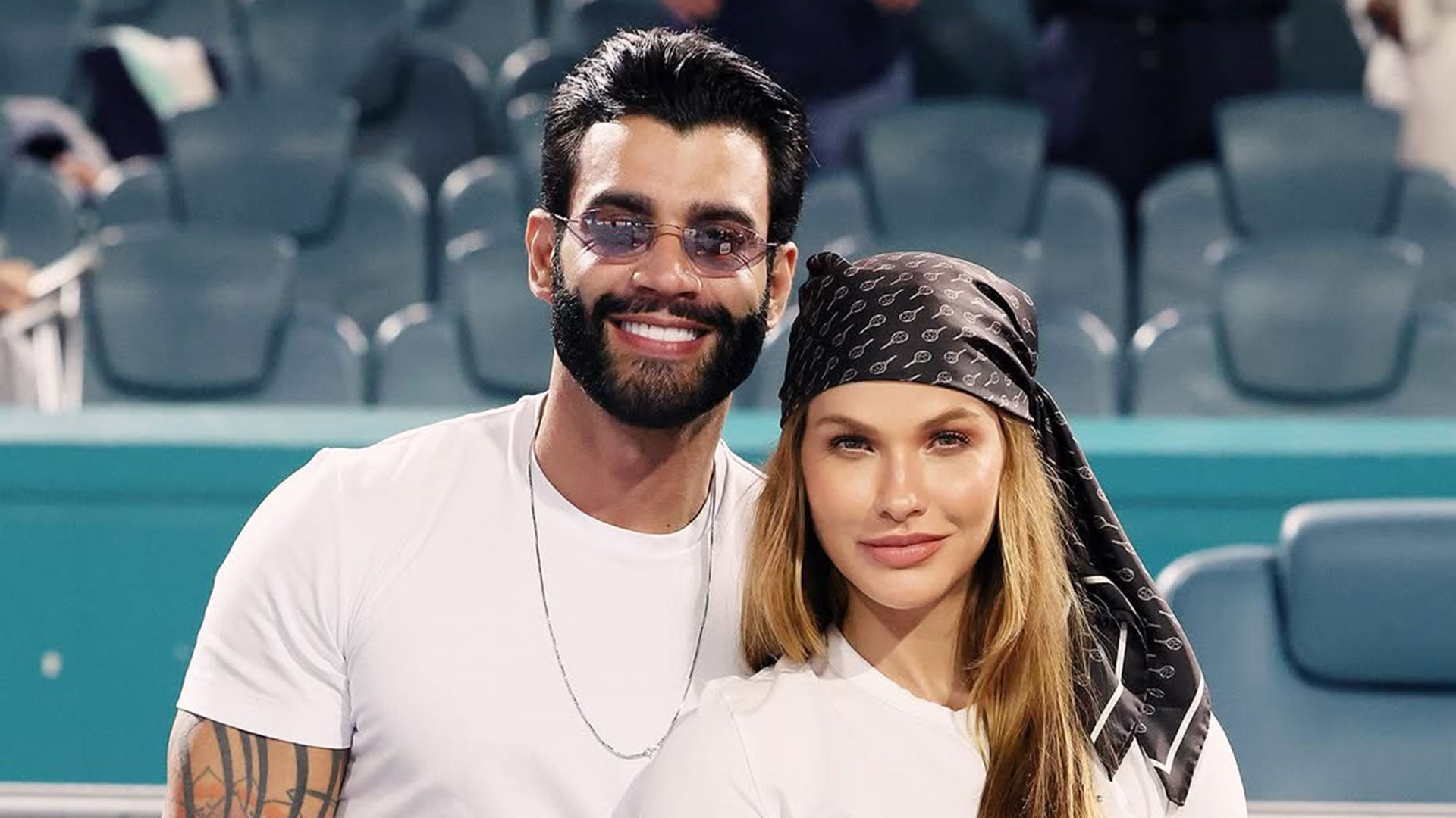 Andressa Suita reage com bom humor ao ver boatos de gravidez