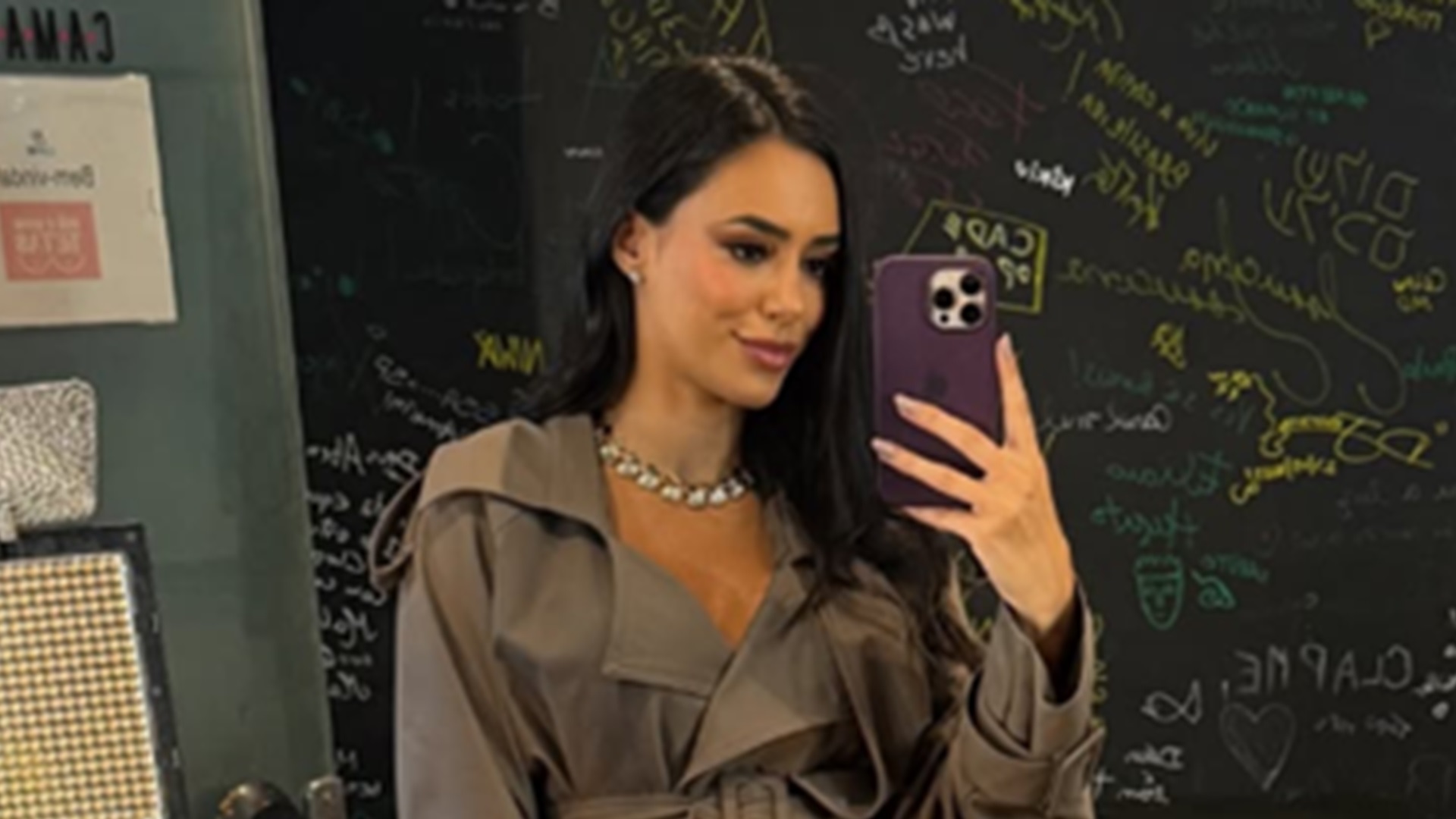 Grávida, Bruna Biancardi mostra tamanho da barriga em novo registro