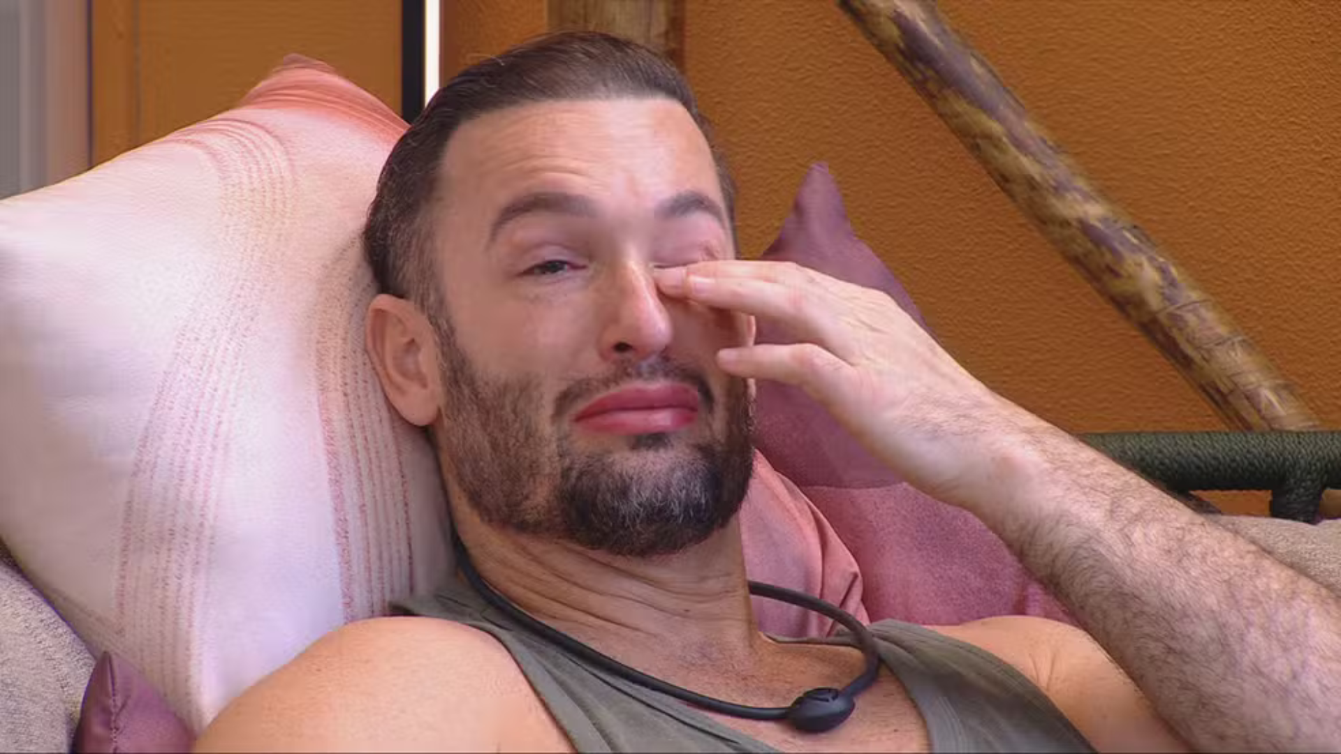 Médico explica isolamento de Diego Hypolito após crise no BBB 25: ‘Sobrevivência emocional’