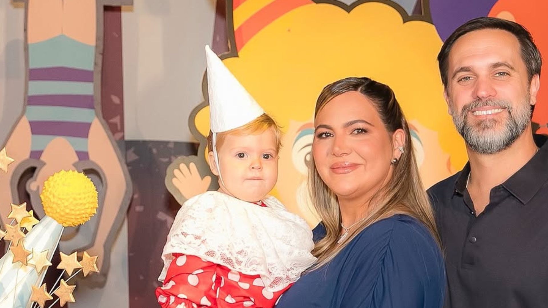 Carol Sampaio comemora o aniversário do filho com festa luxuosa