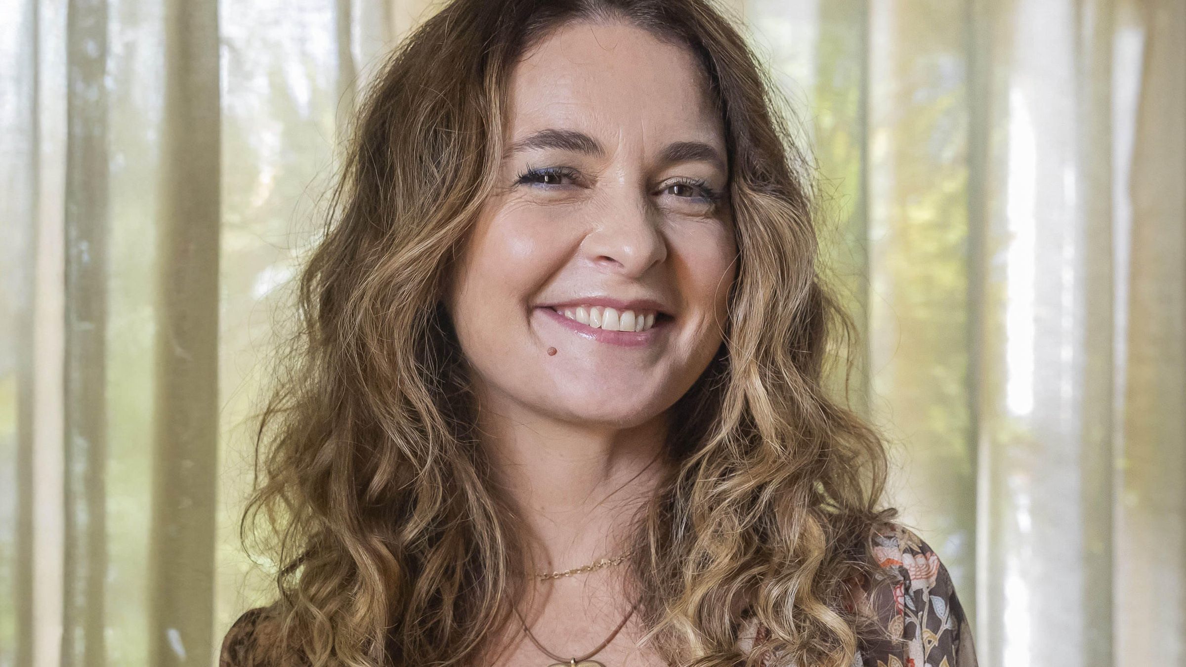 Cláudia Abreu revela motivo para voltar às novelas após nove anos: ‘Me sinto viva’