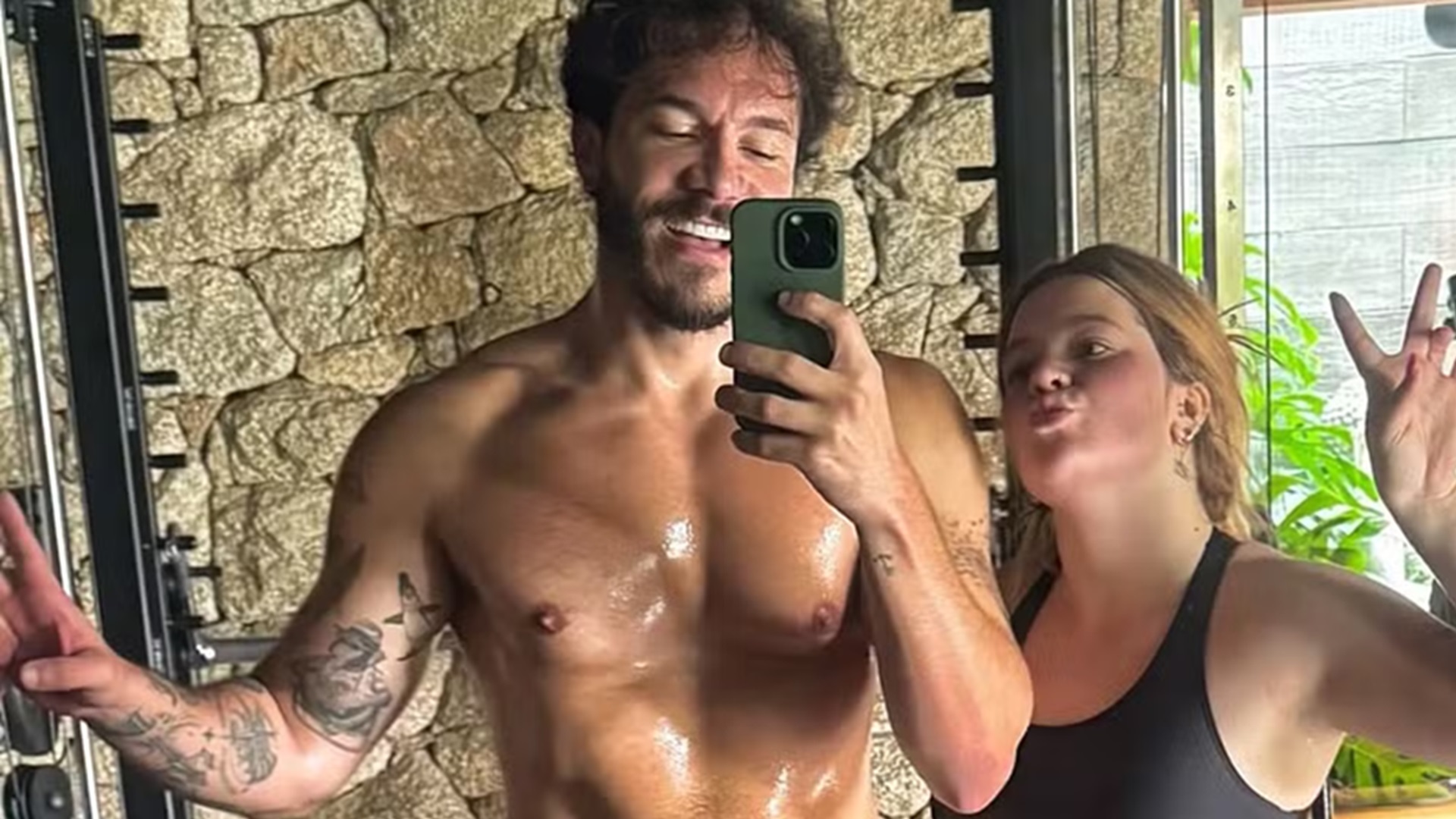 Eliezer exibe antes e depois do emagrecimento de Viih Tube: ‘Na raça’