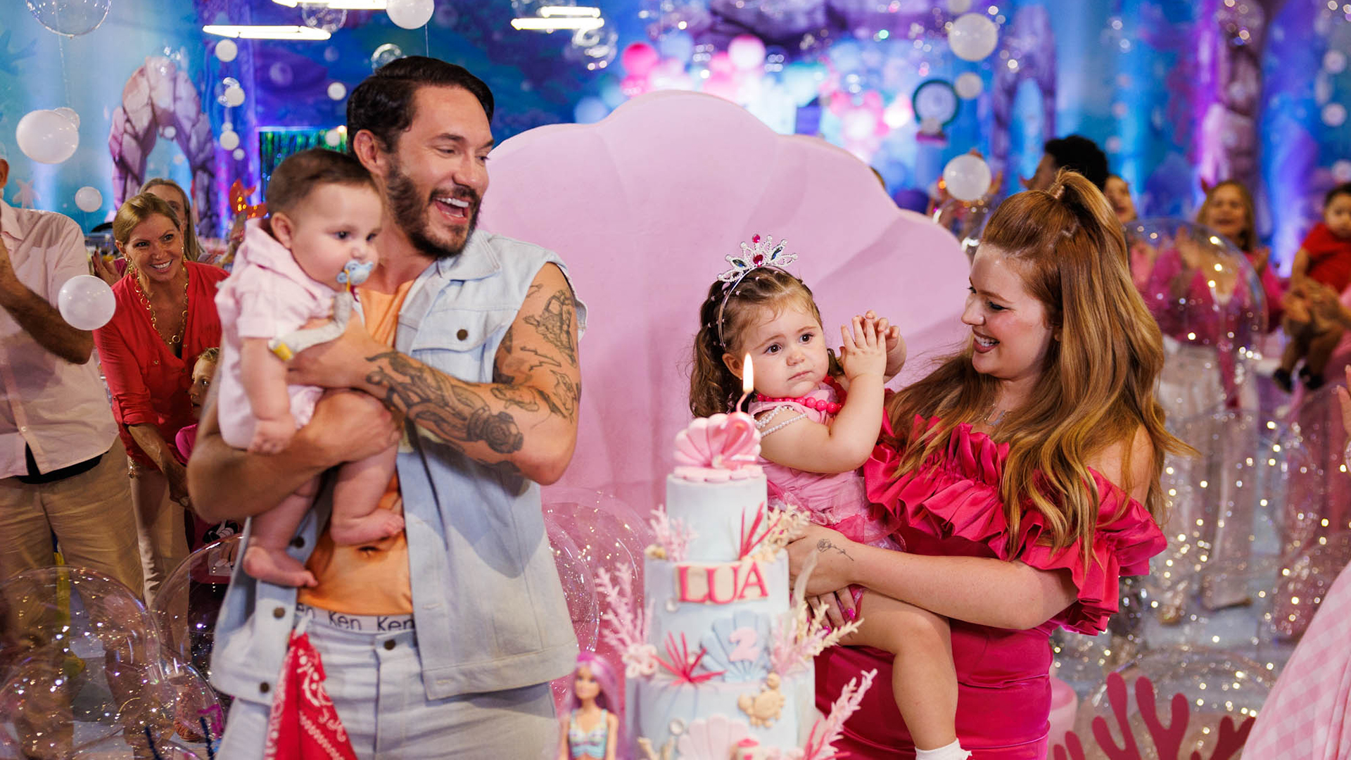 Eliezer e Viih Tube celebram o aniversário da filha com tema de Barbie
