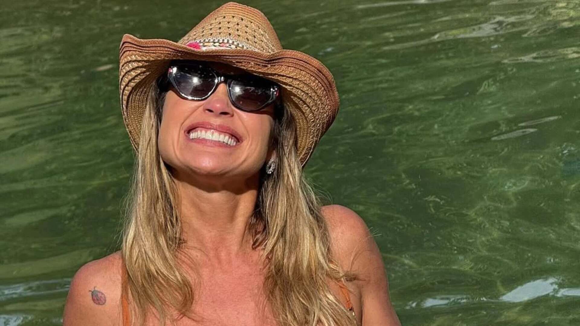 Flávia Alessandra impressiona ao mostrar situação de sua barriga
