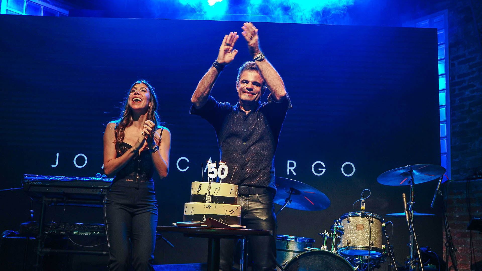 João Camargo celebra seu aniversário de 50 anos em festa badalada