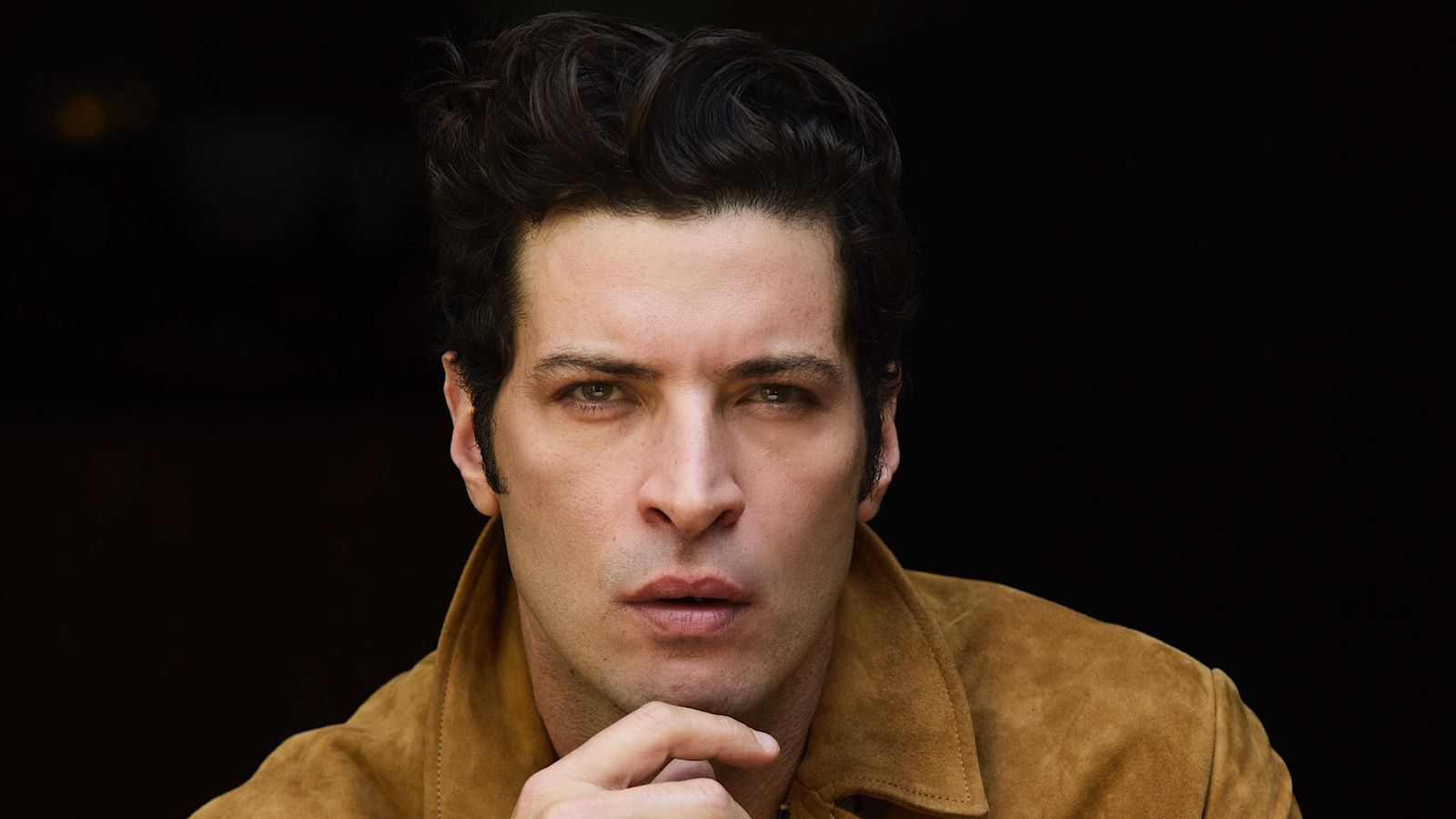 Leandro Lima acerta retorno à Globo com personagem em novela das nove