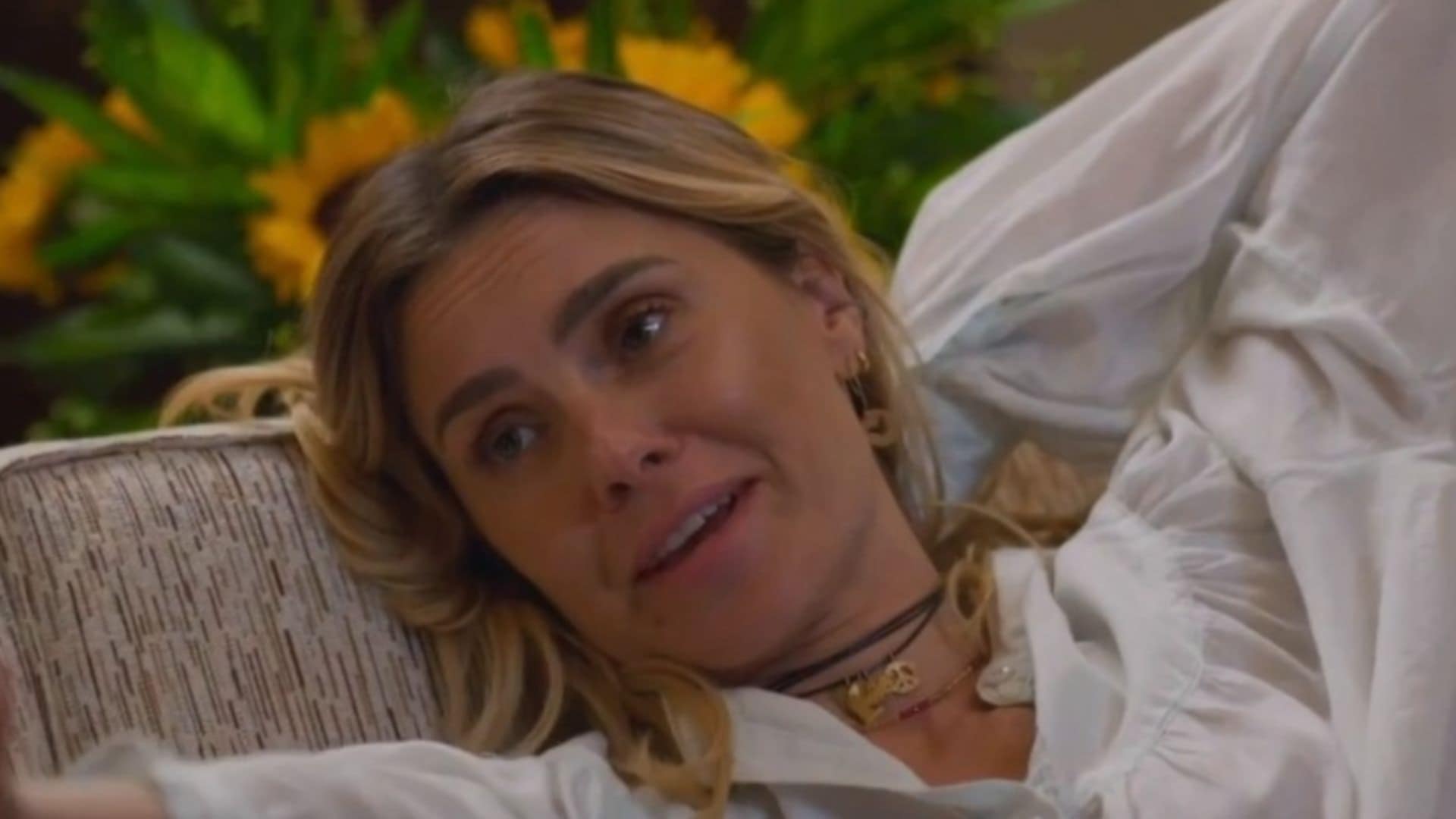 Vale Tudo: Leila fica com Renato, mas casa com outro ricaço