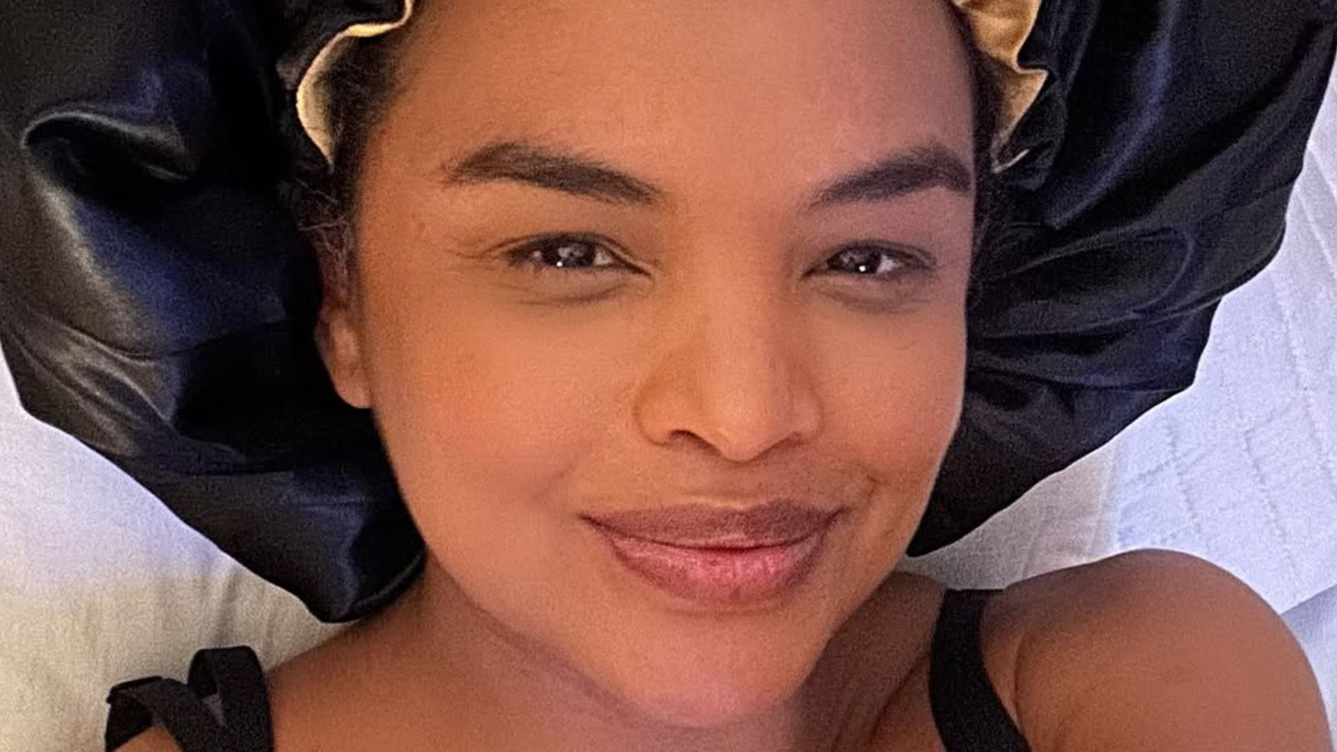Lucy Ramos se derrete em foto inédita da filha: ‘Carregando o amor no colo’