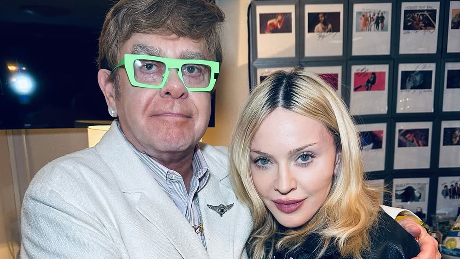 Madonna e John selam a paz após anos de brigas públicas: ‘Perdão’