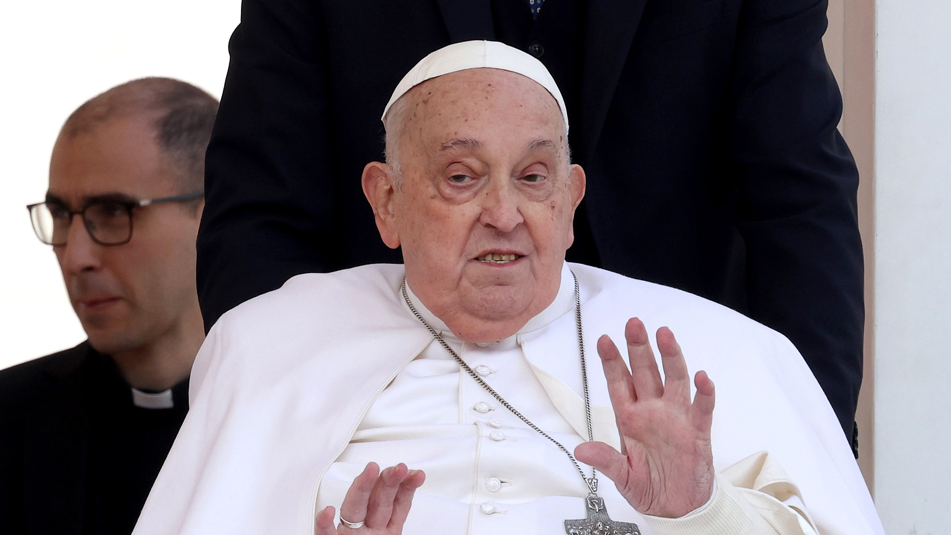Papa Francisco deixa herança? Entenda o que acontece com os pertences dele