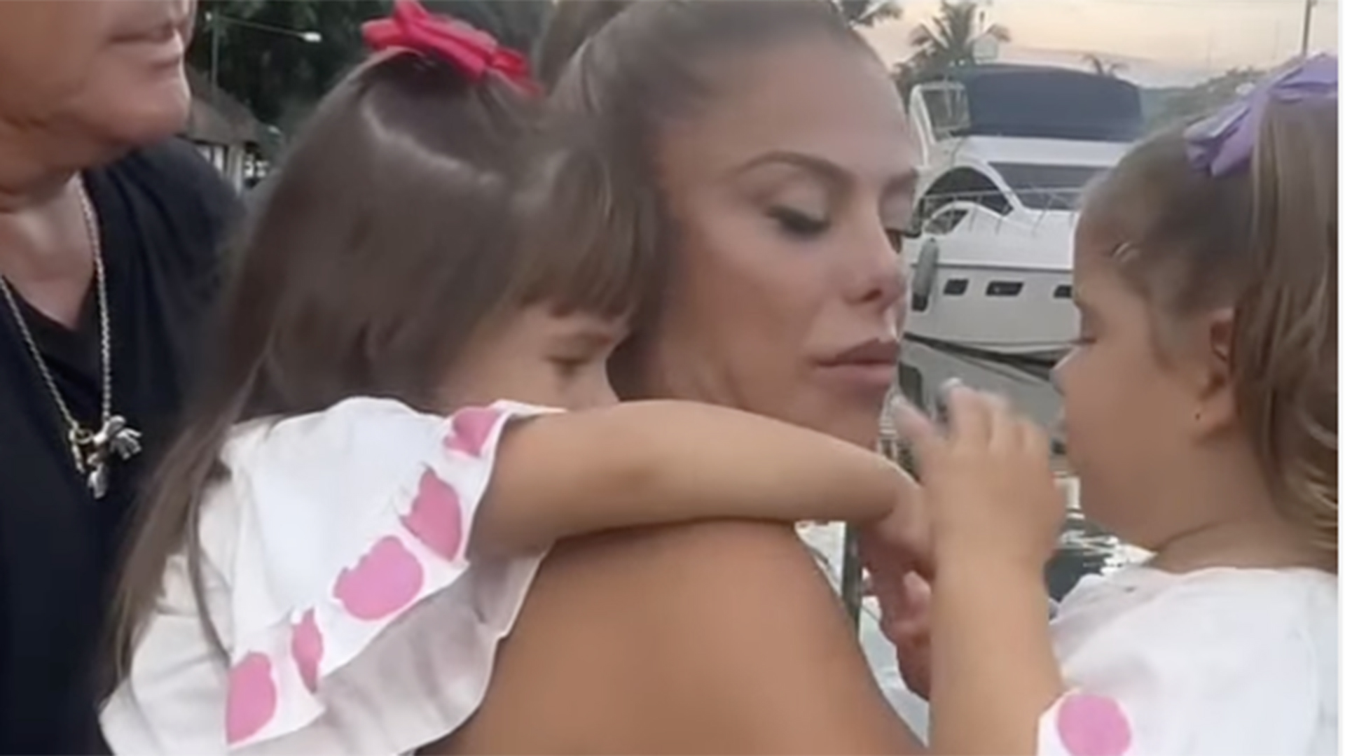 VÍDEO: Filhas de Virginia ‘brigam’ pela avó Poliana Rocha