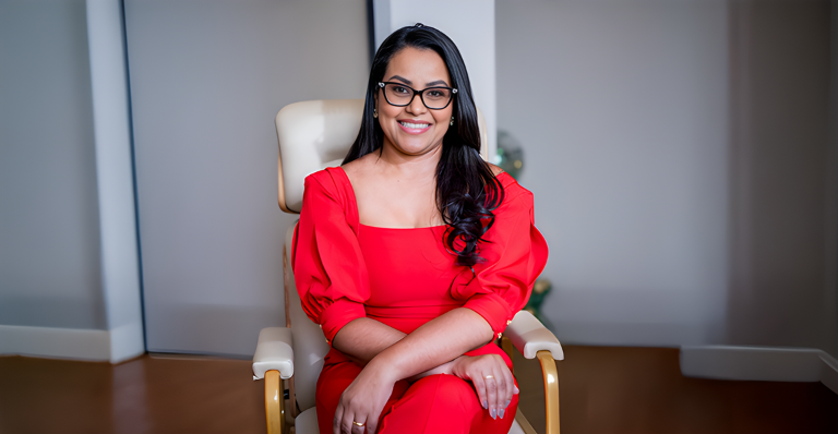 Arquiteta e empresária, Priscila Torres se destaca na legalização de imóveis