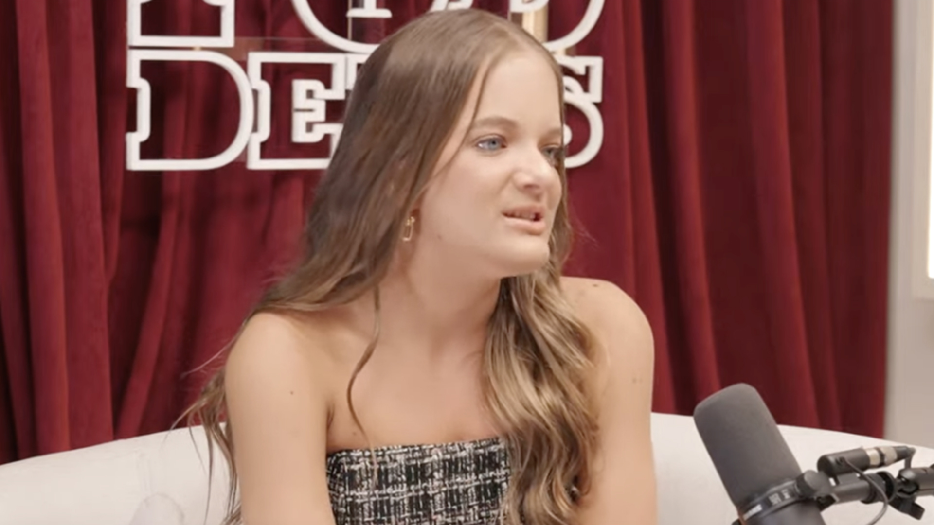 Rafaella Justus conta como é sua rotina com pais separados