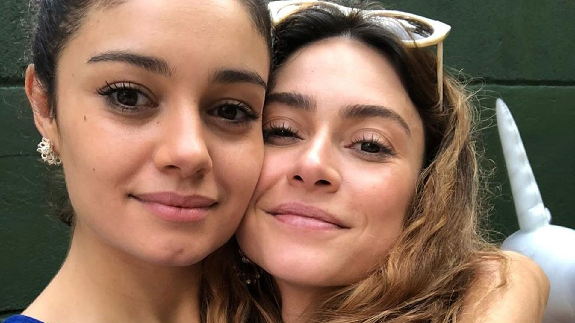 Thaila Ayala homenageia Sophie Charlotte em aniversário: ‘Te amo’