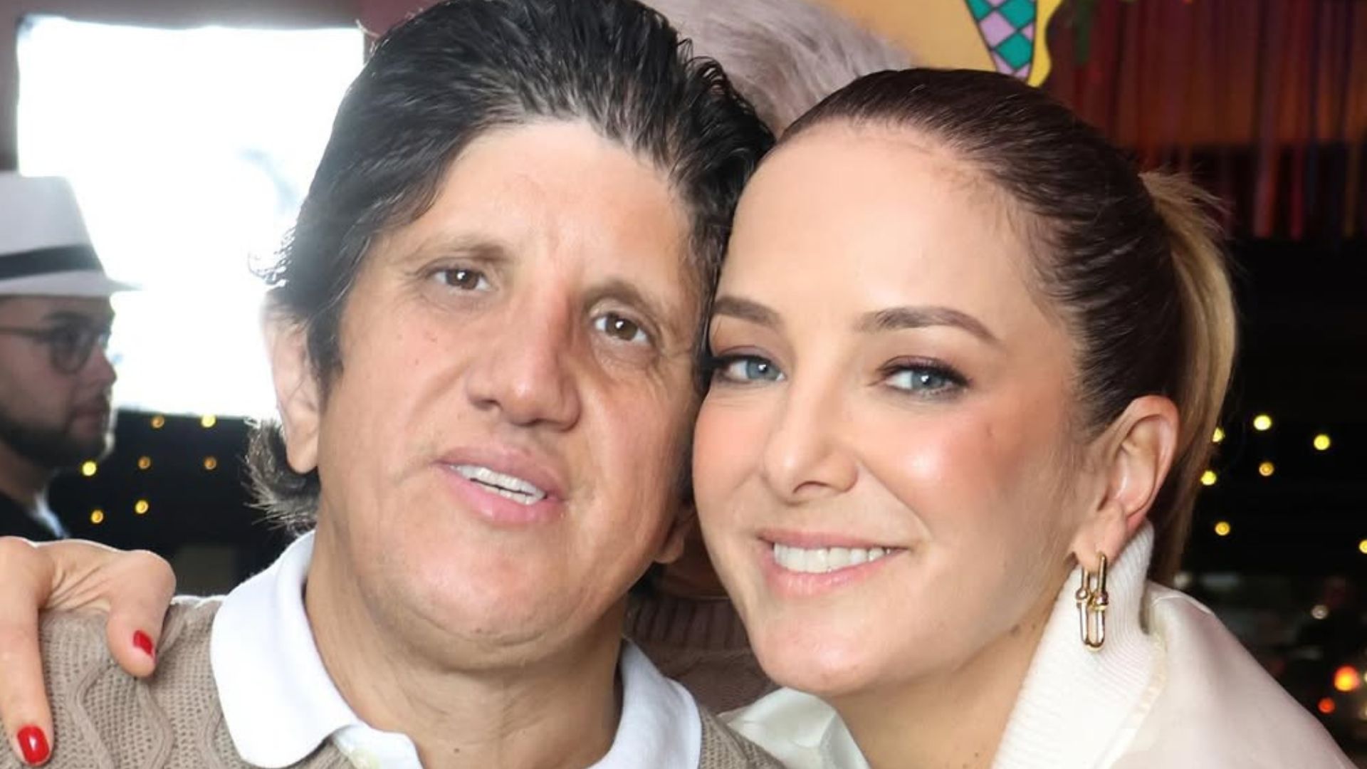 Ticiane Pinheiro presta bela homenagem no aniversário do irmão: ‘Nosso campeão’