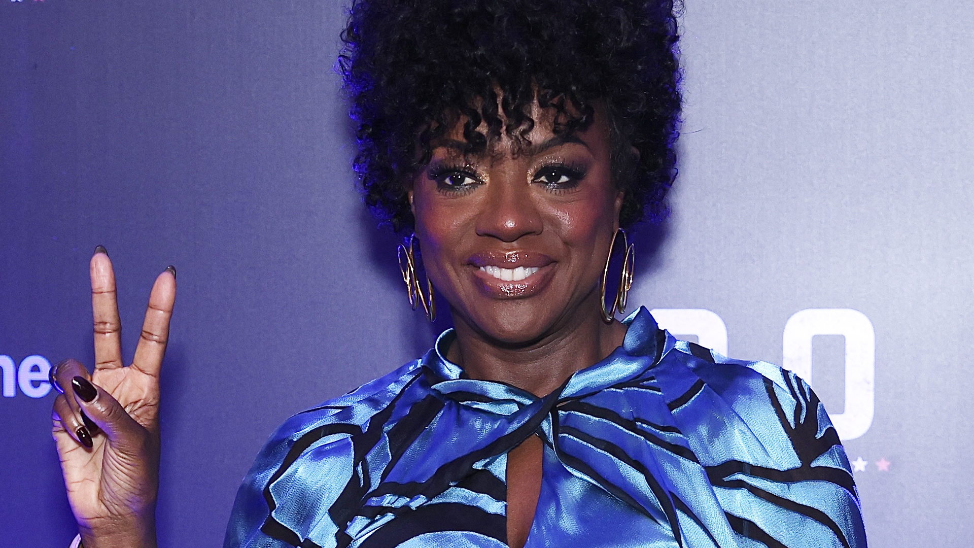 Viola Davis chega ao Brasil para lançamento do filme ‘G20’