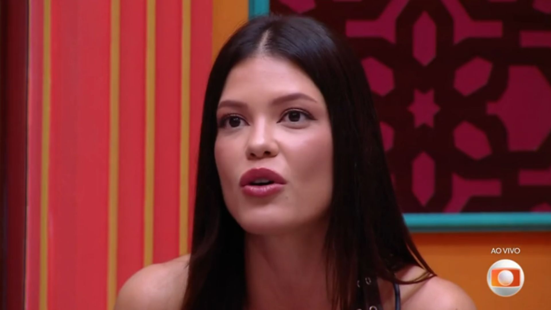 BBB 25: Vitória Strada relembra momento mais doloroso dentro do reality: “Tive que unir forças”