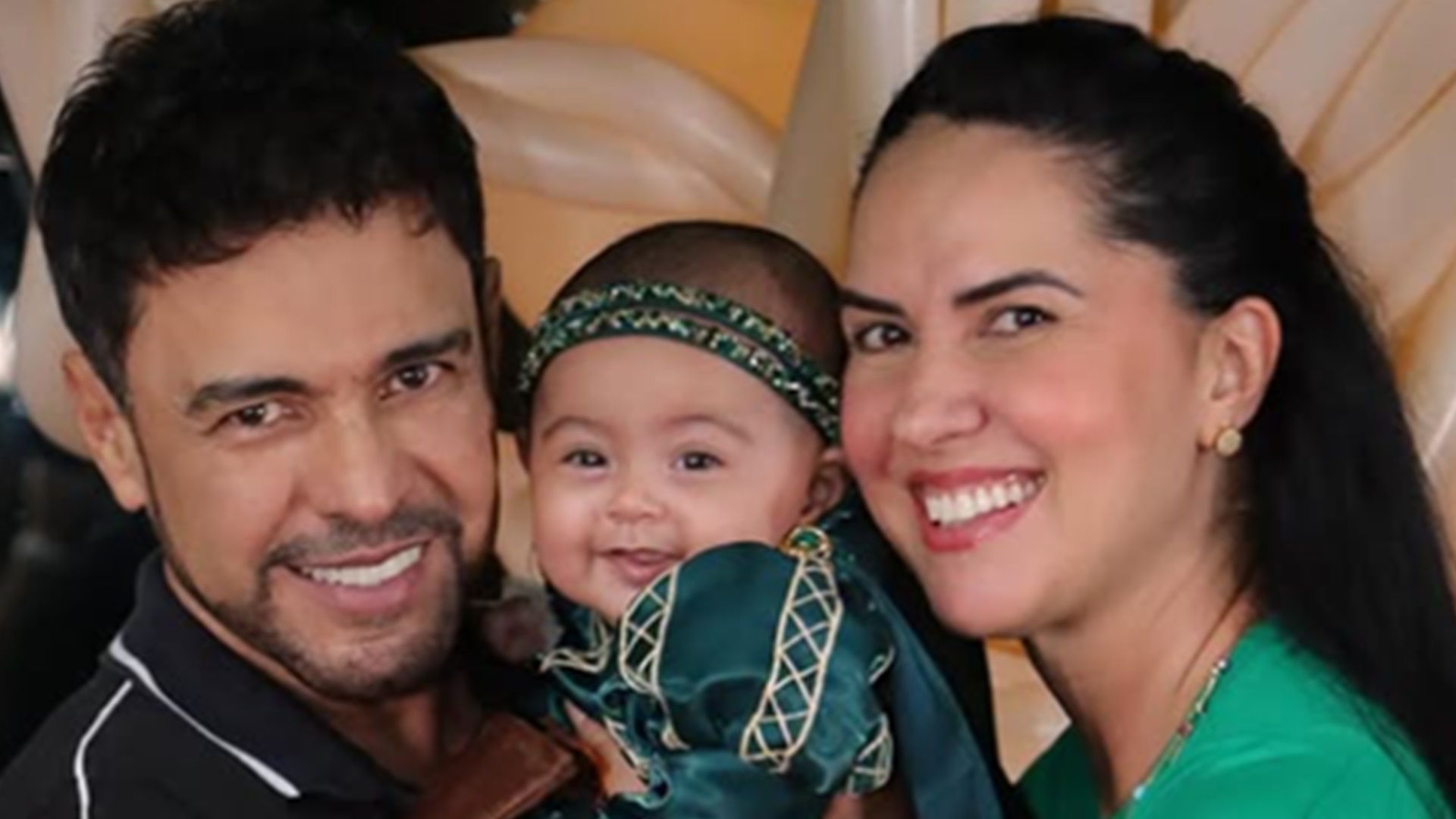 Zezé Di Camargo mostra momento com a filha antes de viagem: ‘Curtindo’