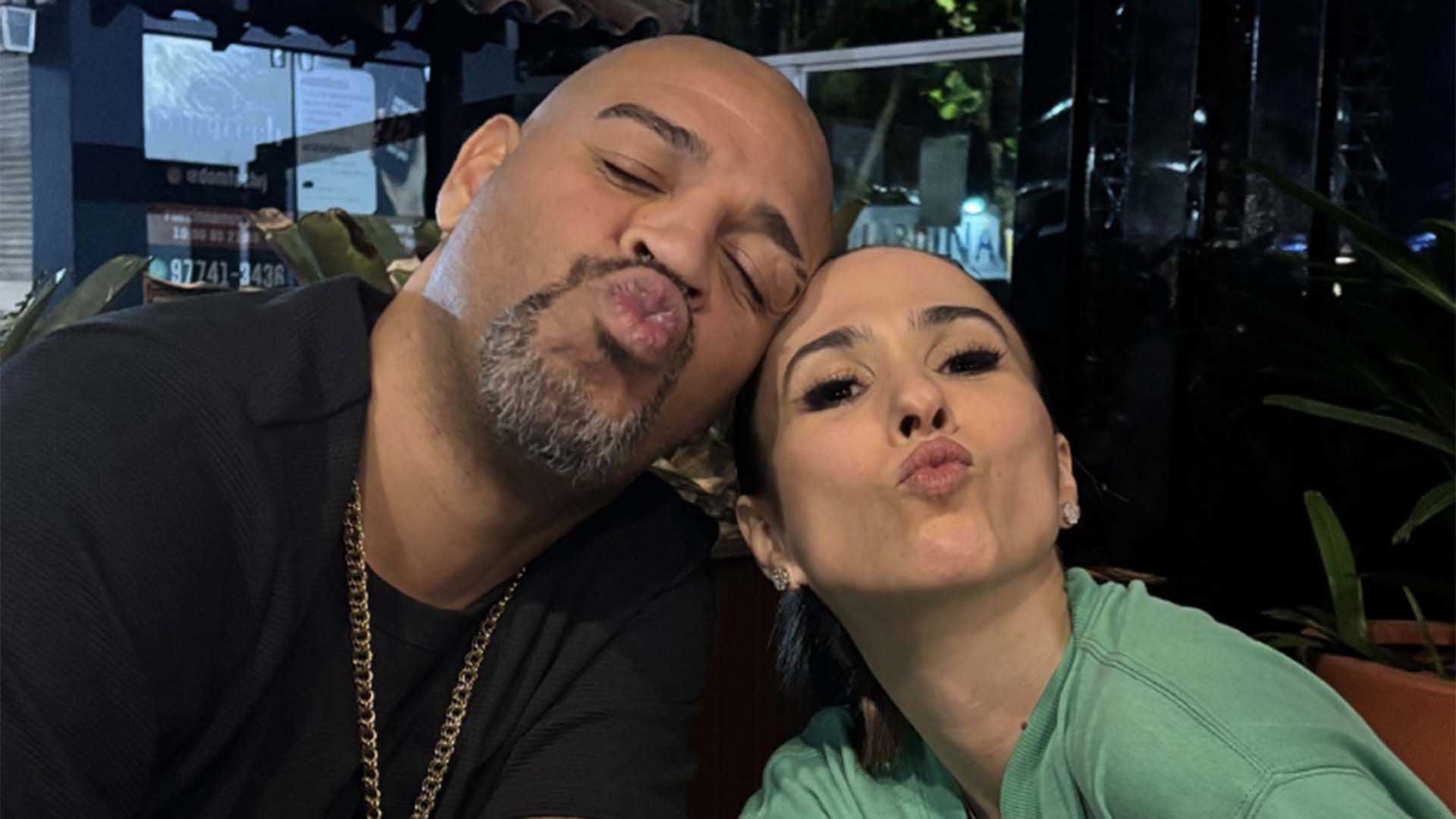 Adriano Imperador surge com Tata Werneck após confusão nos bastidores