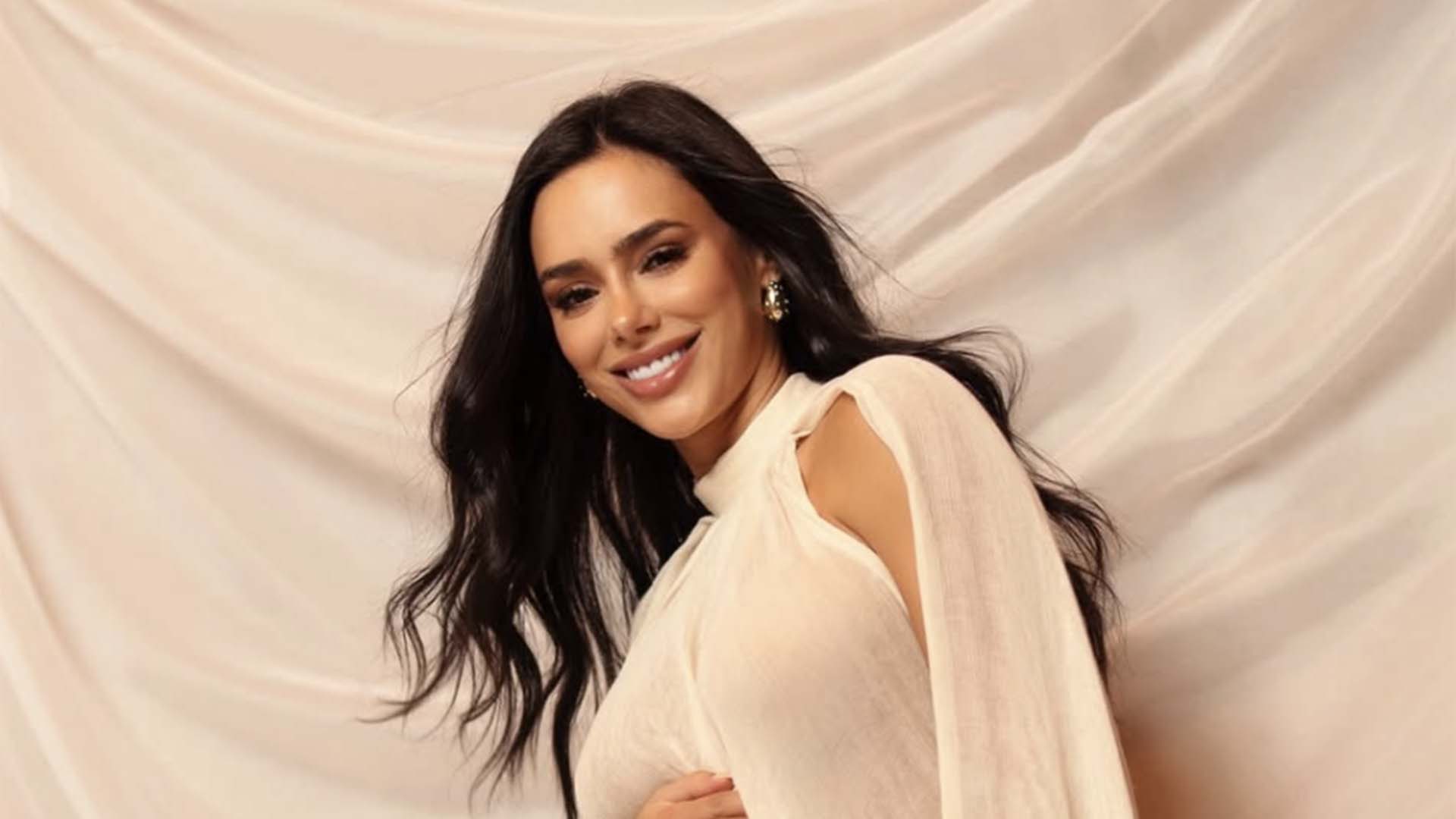 Bruna Biancardi exibe o barrigão em ensaio de gestante