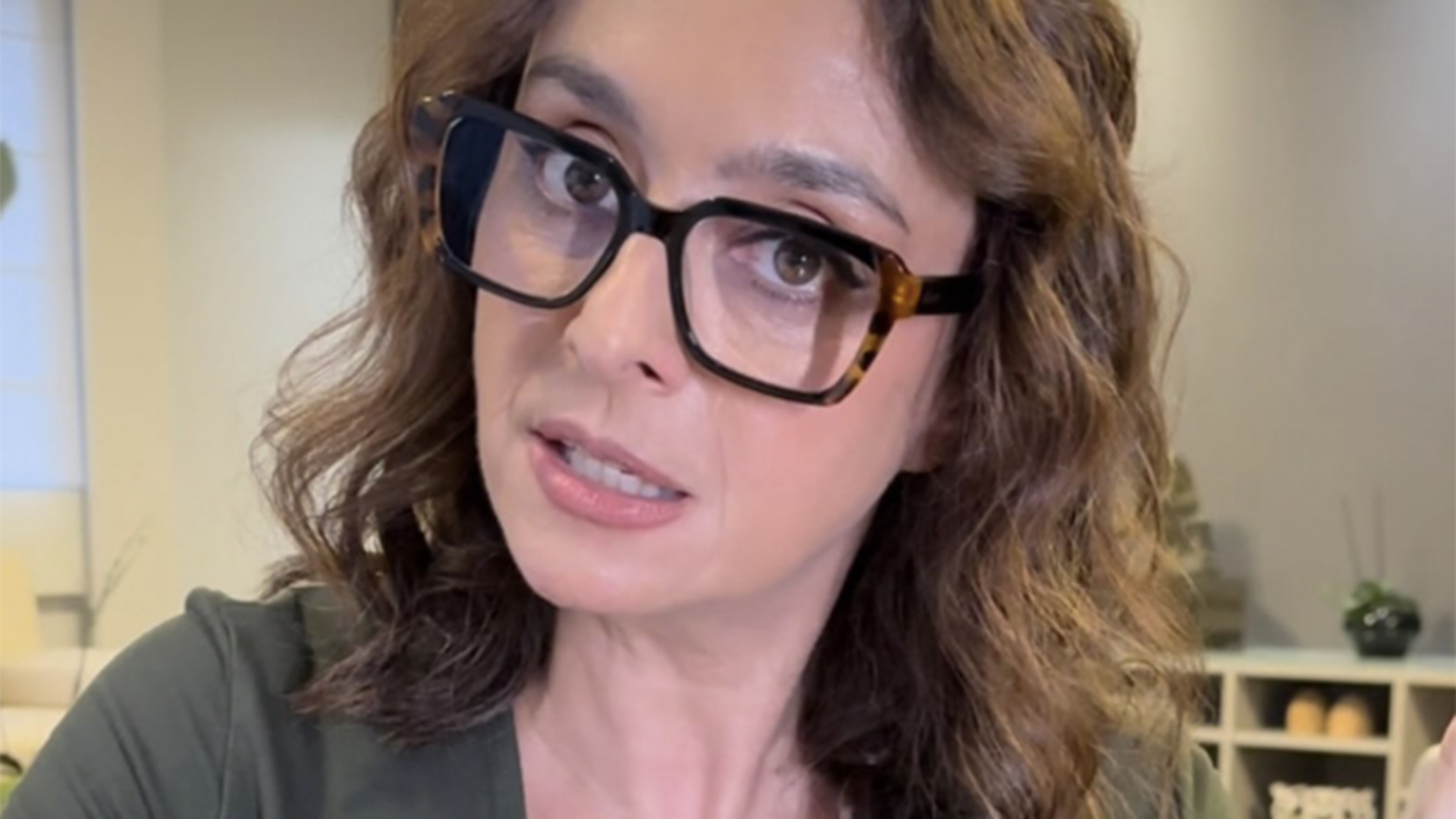 Catia Fonseca relembra quando Claudete Troiano ‘puxou seu tapete’
