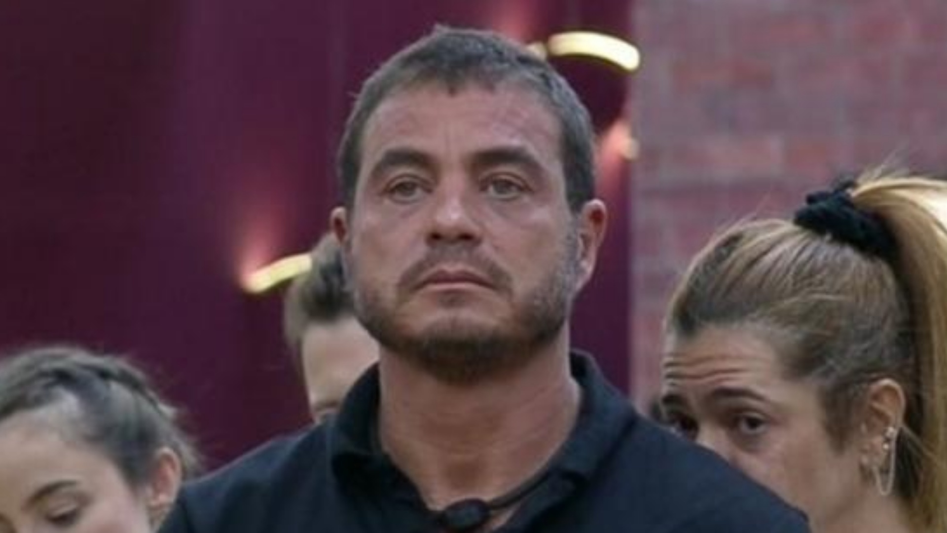 Vai ser expulso? Record se pronuncia sobre Dhomini após briga no Power Couple