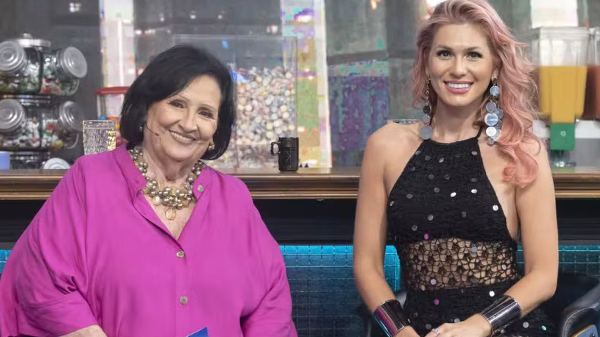 Lívia Andrade revela bastidores de briga com Dona Déa: ‘Aguardei o momento’