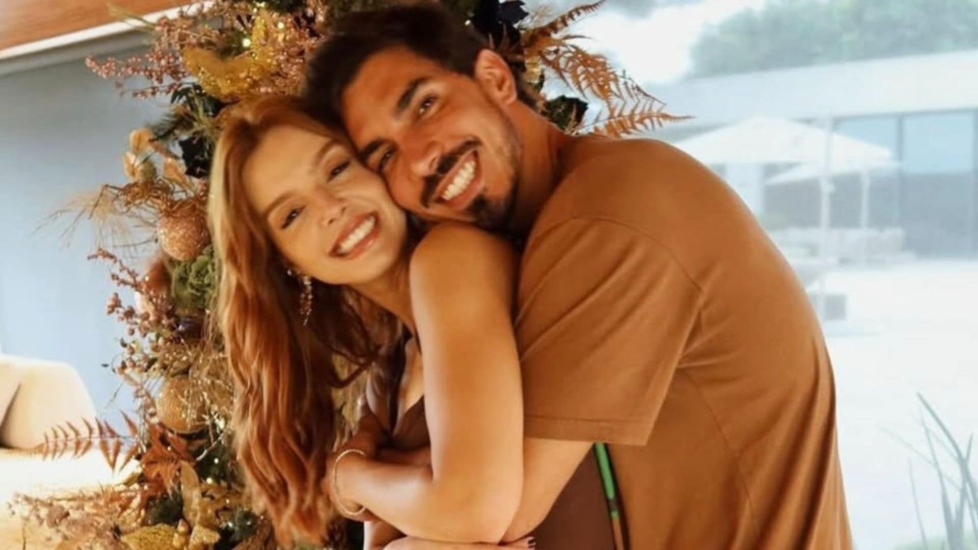 Giovanna Lancellotti conta alguns detalhes de seus dois casamentos