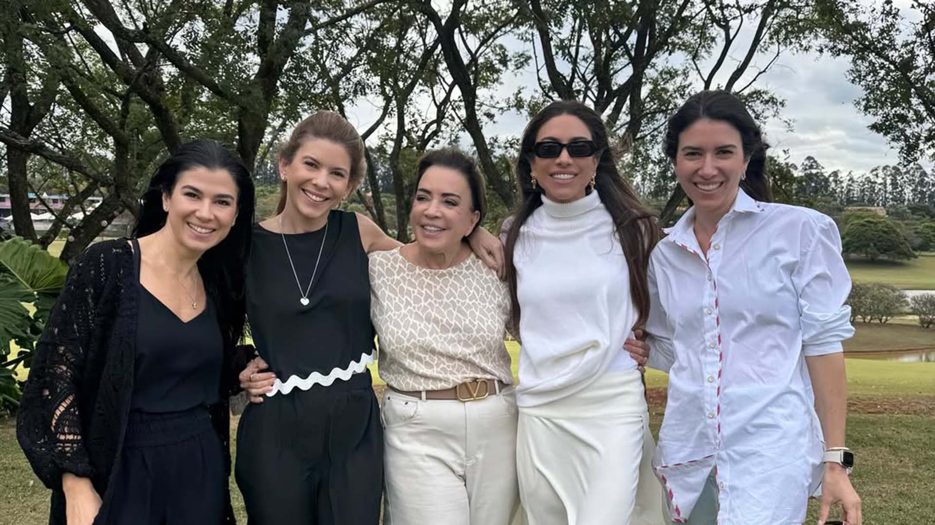 Íris Abravanel ficará longe das novelas do SBT por um tempo, diz filha