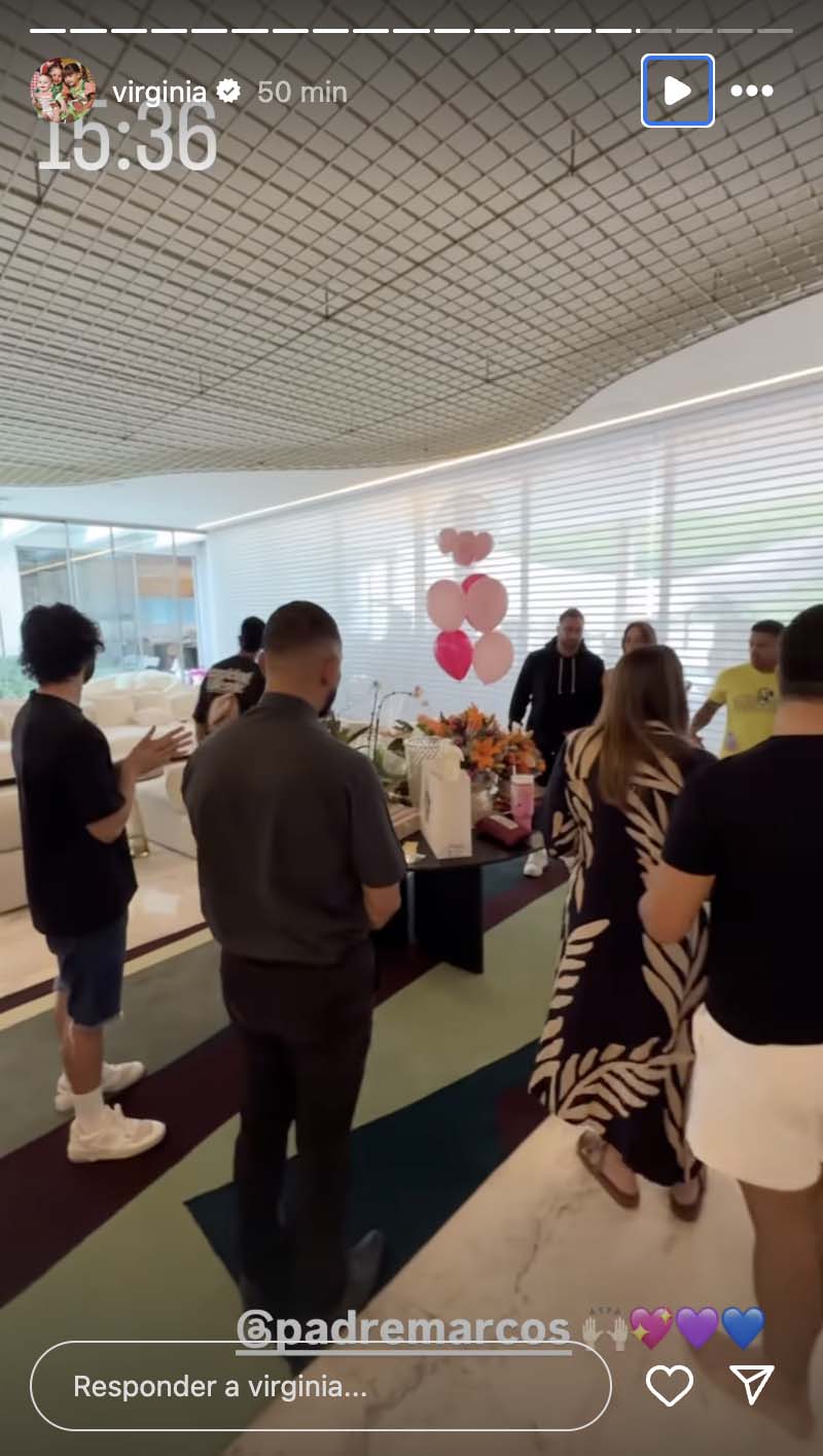 Padre visitou a mans&atilde;o de Virginia ap&oacute;s a separa&ccedil;&atilde;o