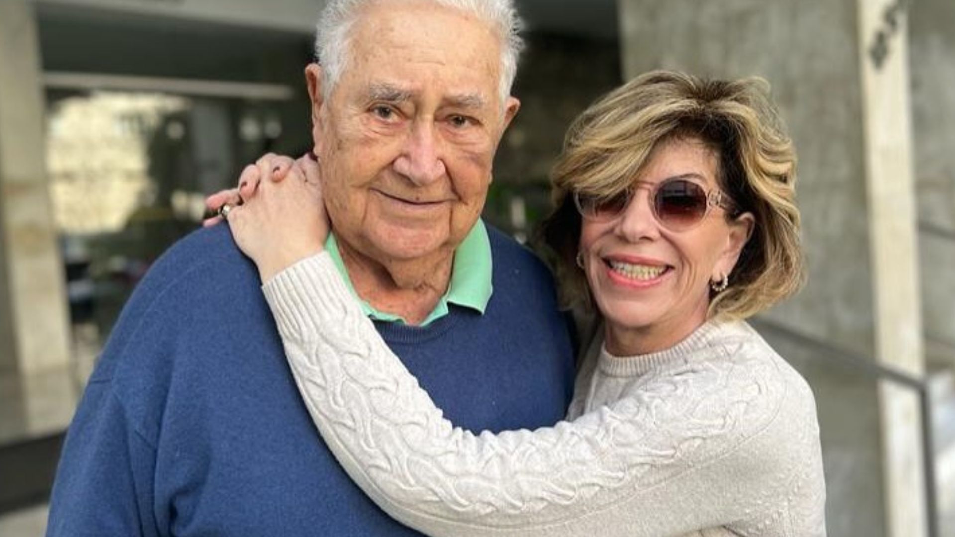 Silvia Poppovic se despede do pai com homenagem emocionante: ‘Nos deixou’