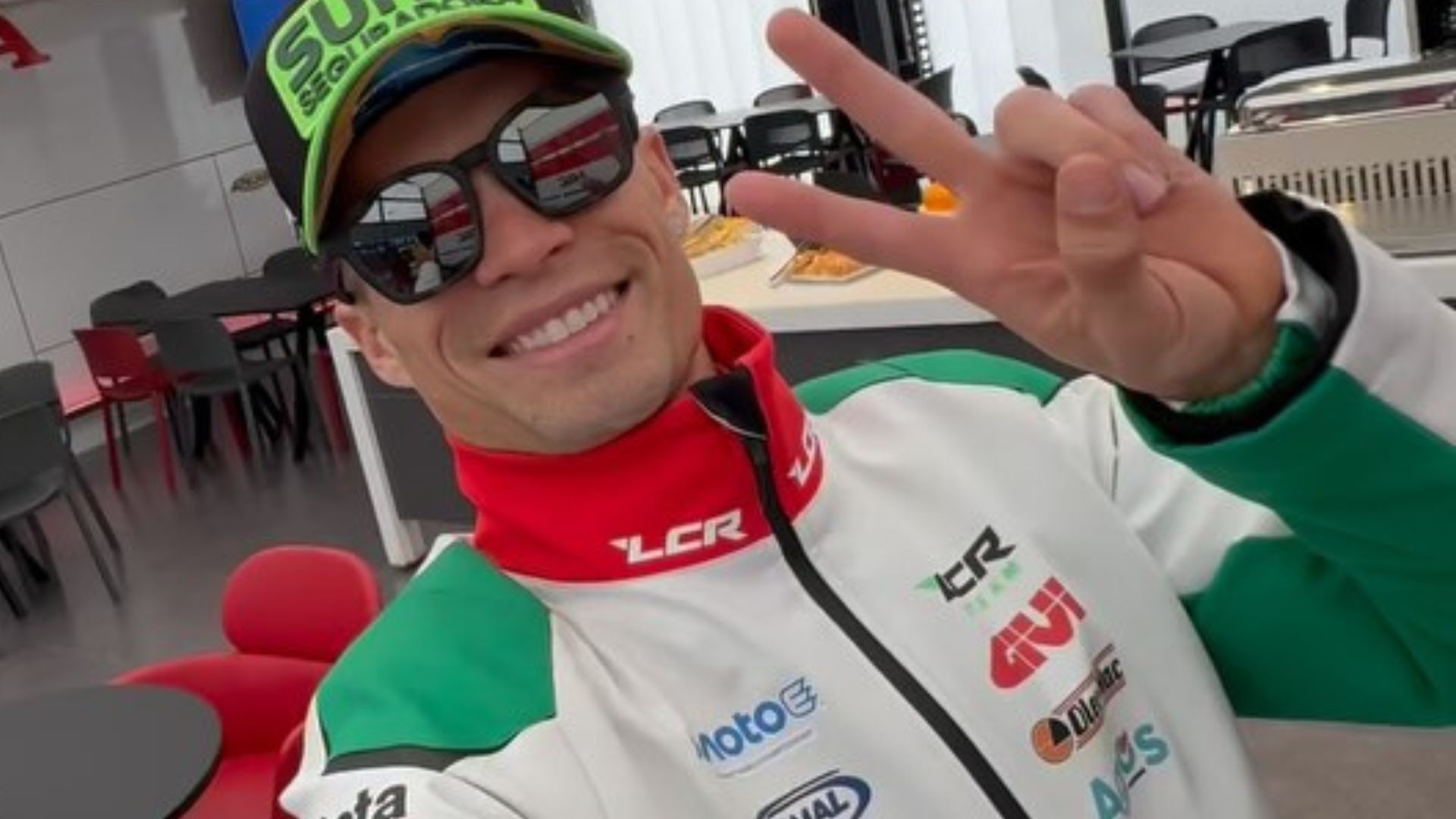 Brasileiro da MotoE é atropelado logo após sofrer acidente durante corrida