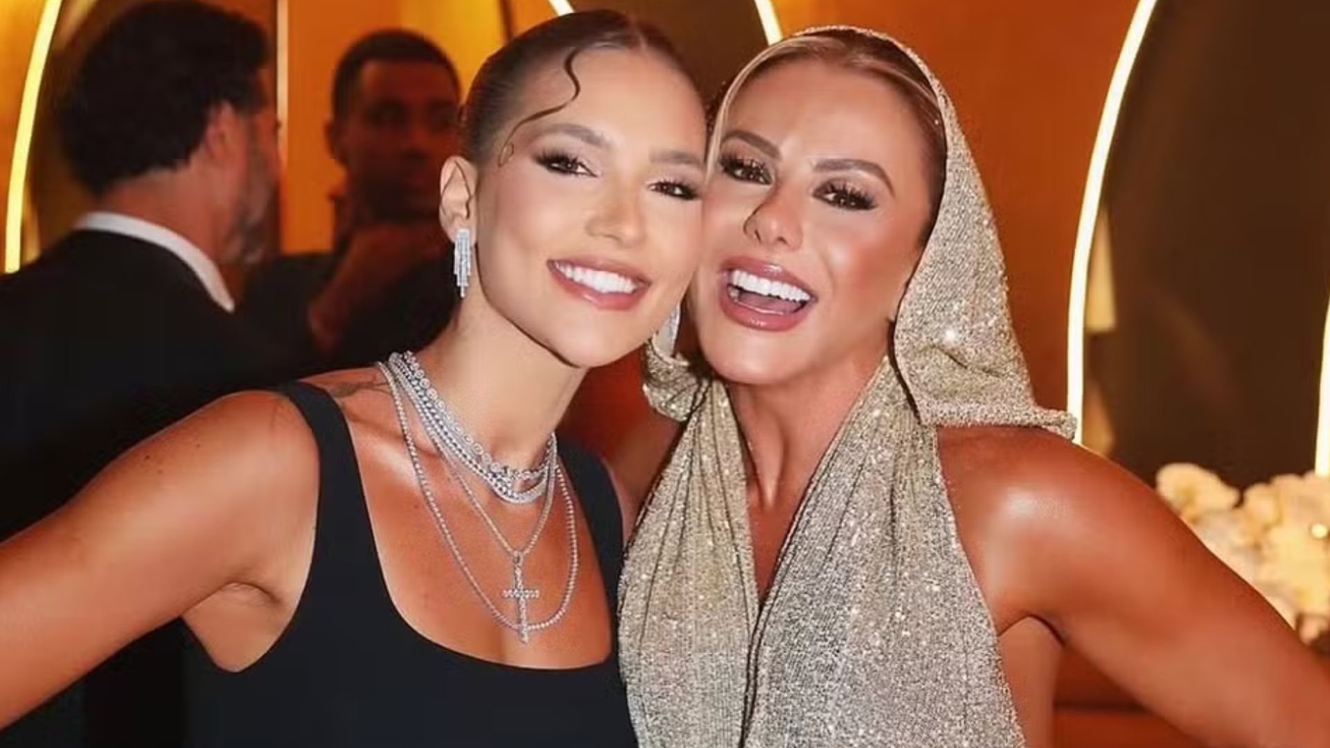 Esposa de Leonardo rebate rumores sobre briga com a nora, Virginia