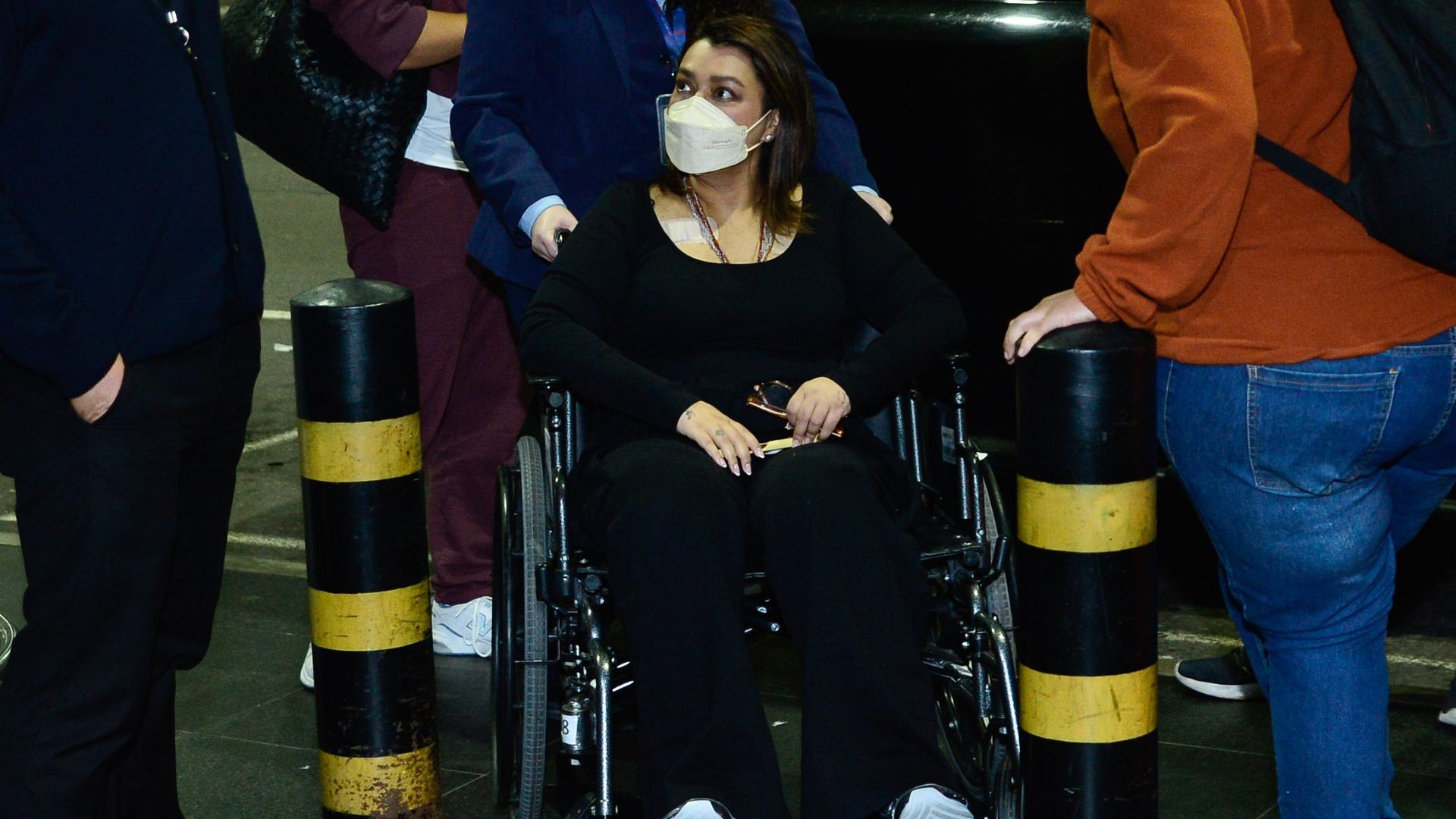 Preta Gil embarca para seguir tratamento de câncer nos Estados Unidos
