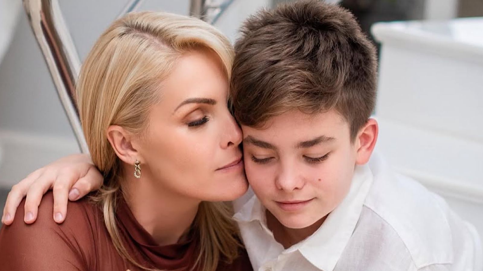 Ana Hickmann confessa como concilia carreira e maternidade: ‘Meu combustível para nunca desistir’