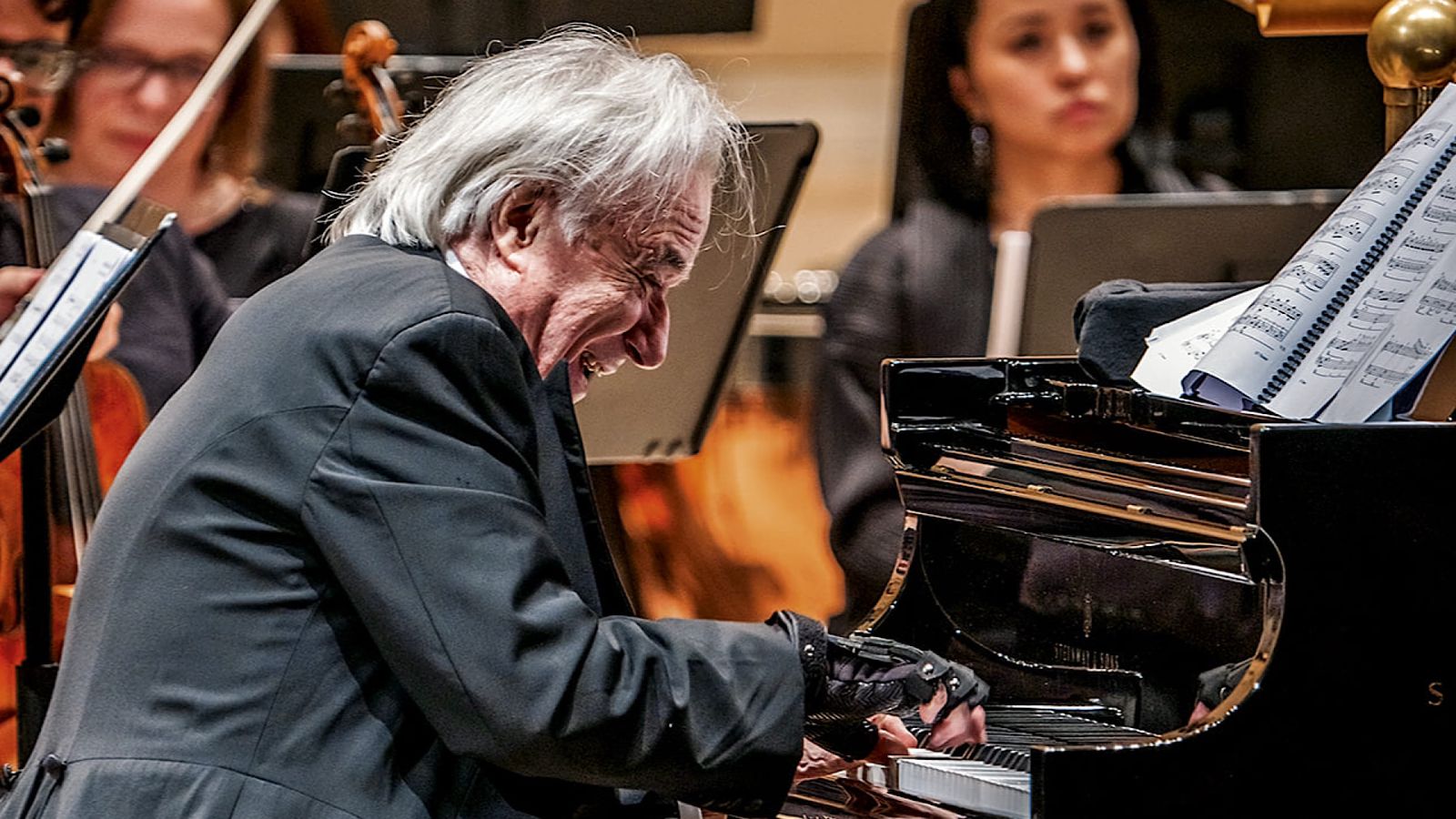 Maestro João Carlos Martins vira a página ao falar do passado: ‘Sabia que deveria continuar’