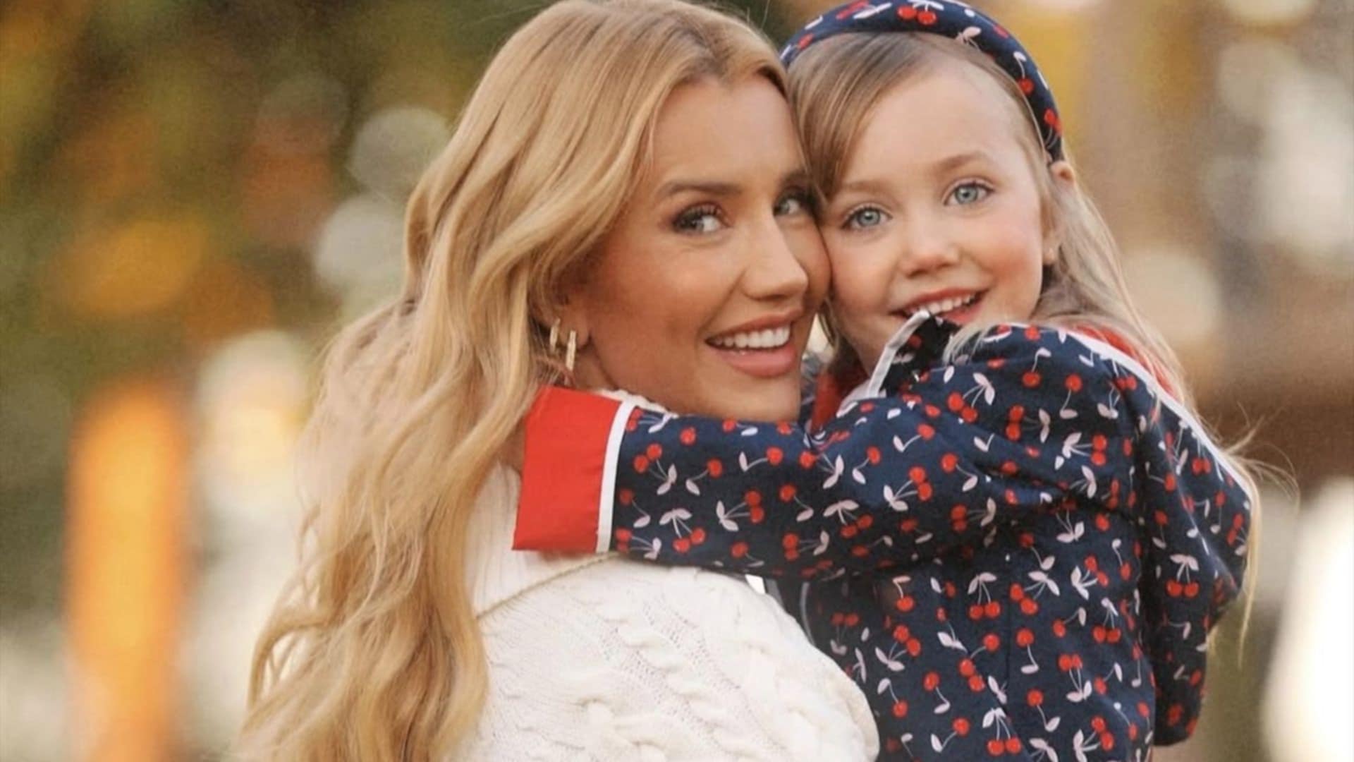 Ana Paula Siebert revela se ‘puxa a orelha’ da filha: ‘Teoria é lindo ‘