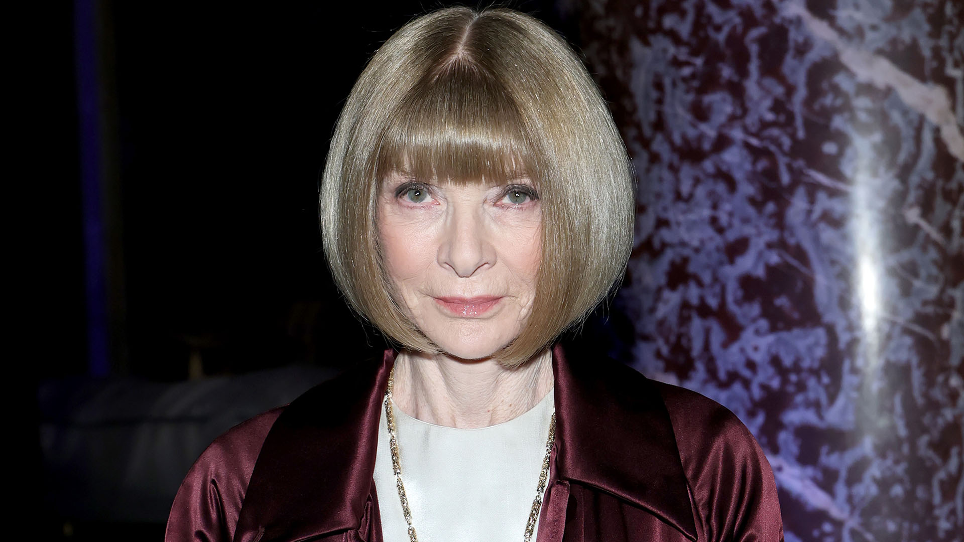 Anna Wintour deixa o cargo de editora-chefe após 37 anos de trabalho