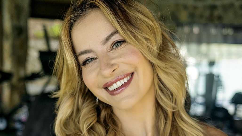 Barbara França revela que já mentiu para conseguir papel: ‘Me perdoe’