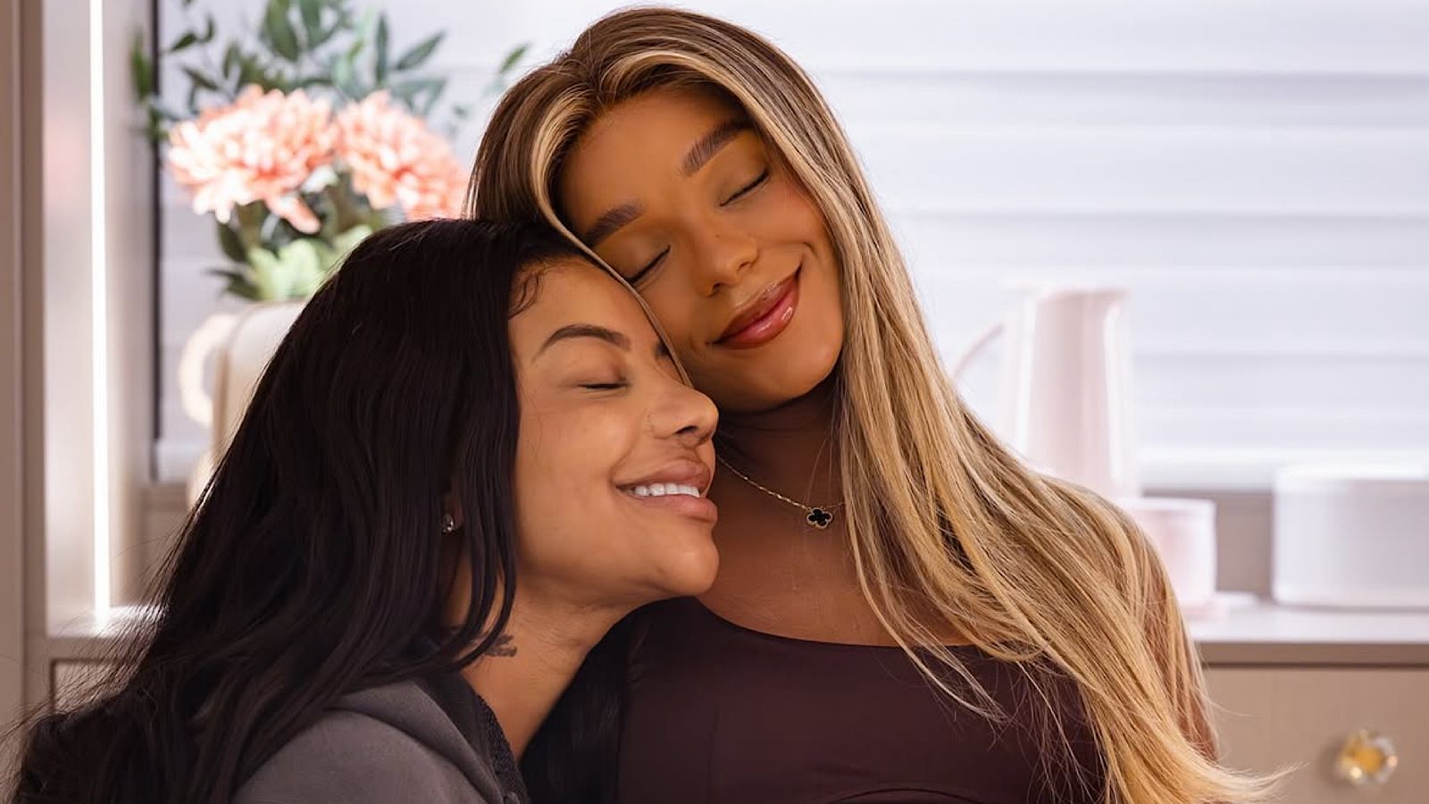 Brunna Gonçalves desabafa após o parto da filha e médica explica recuperação: ‘Melhor caminho!’