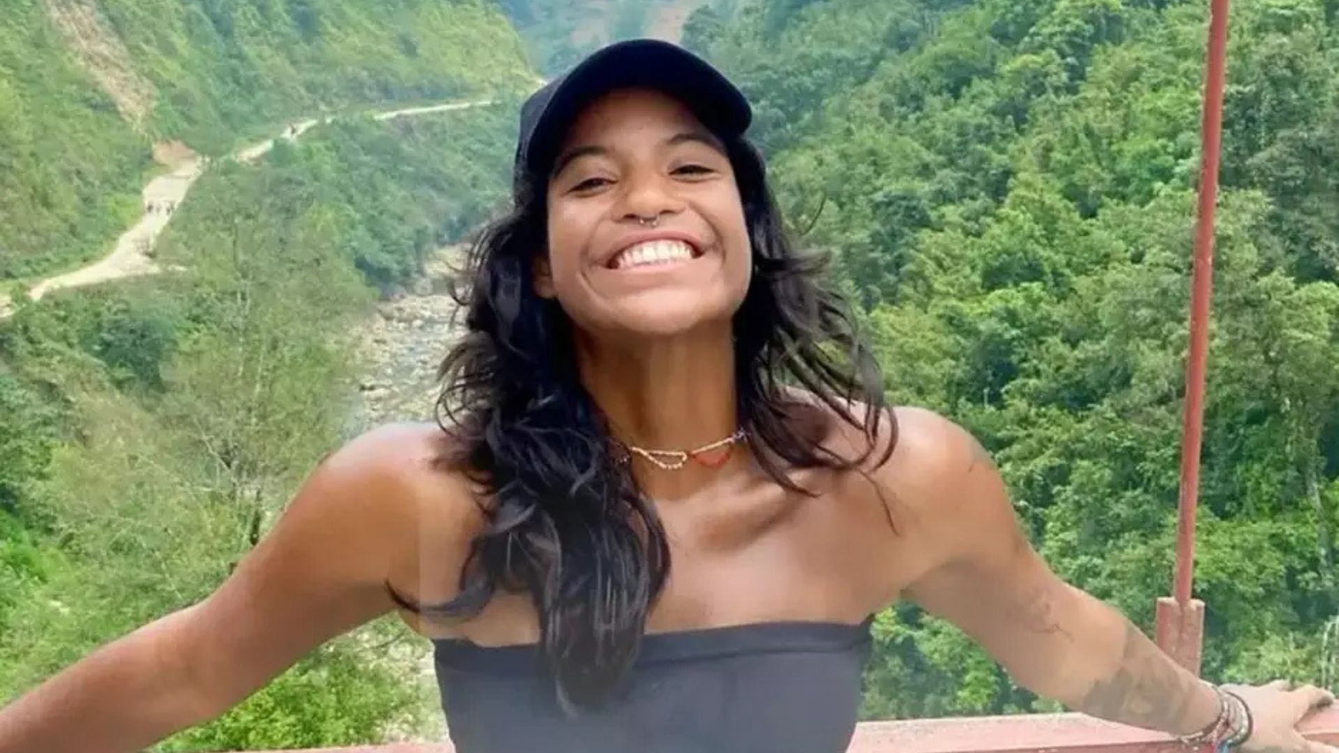 Especialista avalia morte de jovem em vulcão após falta de água e alimentos: ‘Afeta rapidamente’