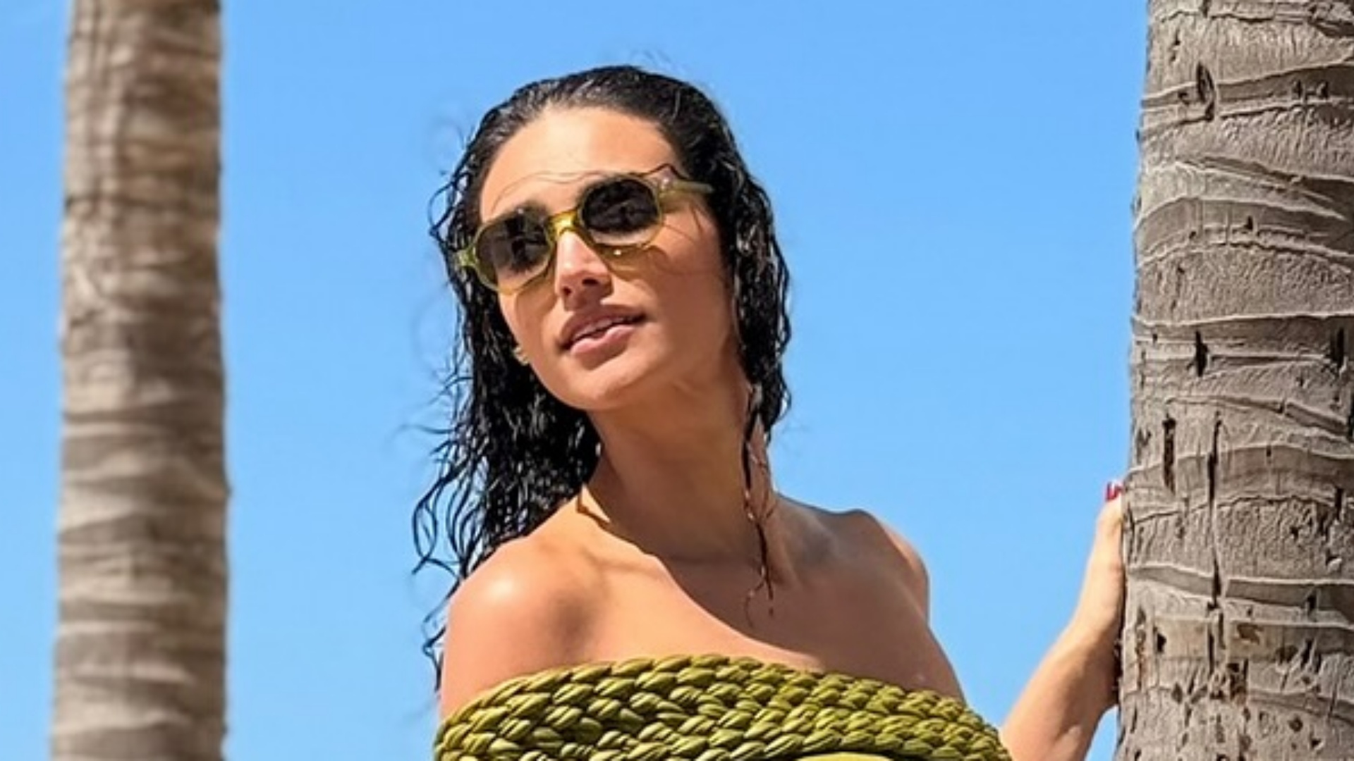 Débora Nascimento impressiona ao exibir corpo sarado durante viagem: ‘Perfeição’