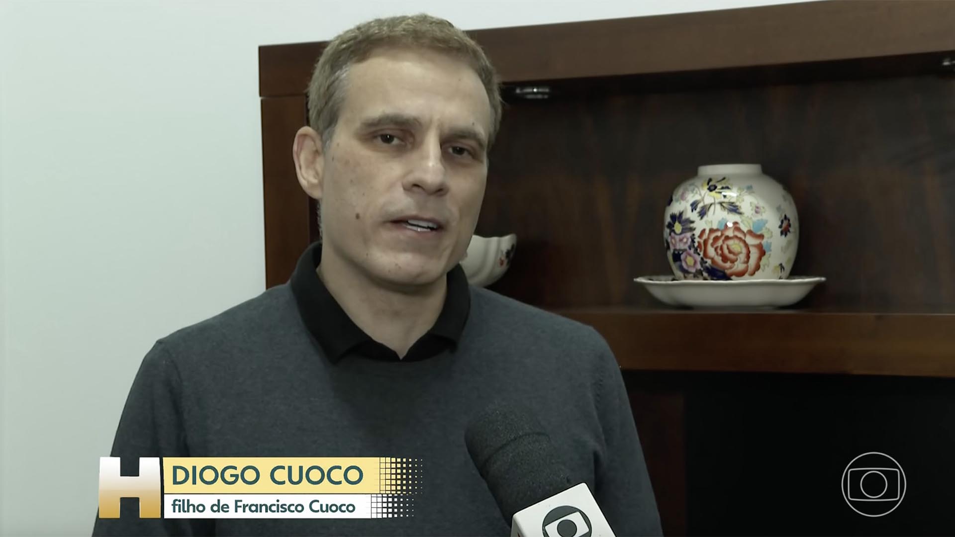 Filho de Francisco Cuoco fala pela primeira vez sobre a morte do pai