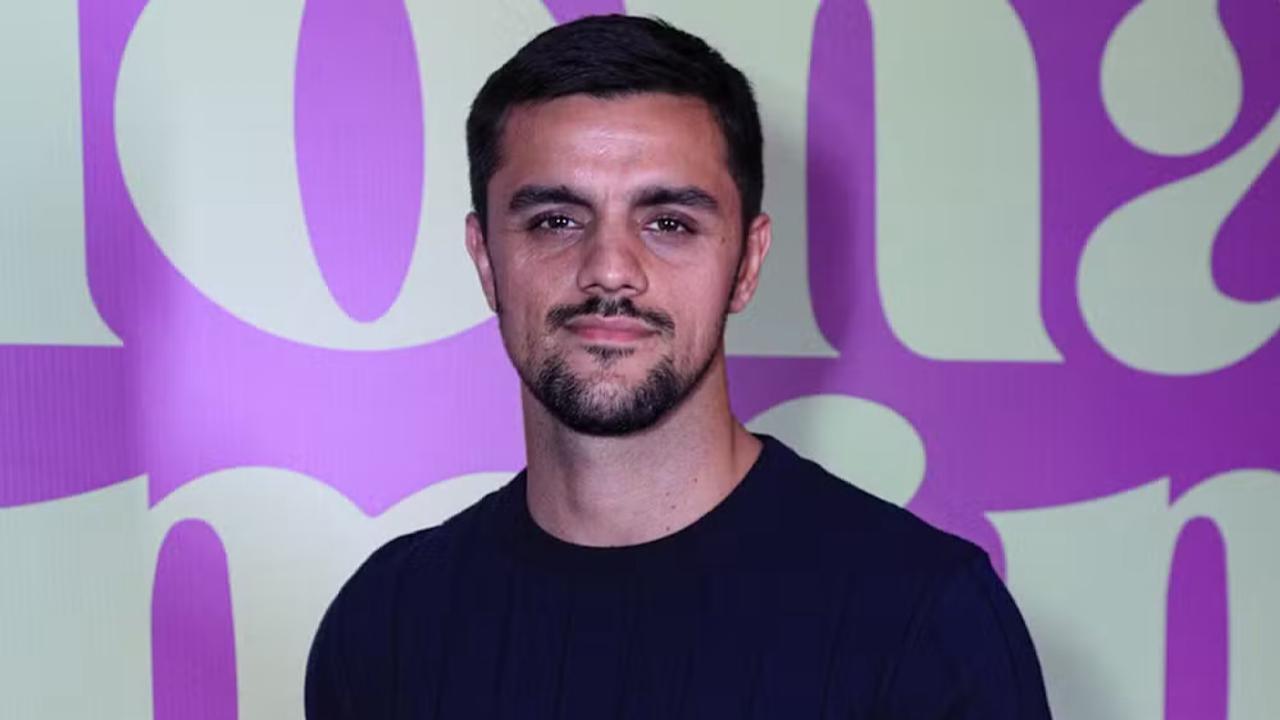 Felipe Simas relembra vícios e especialista alerta: ‘Cada vez mais constante’