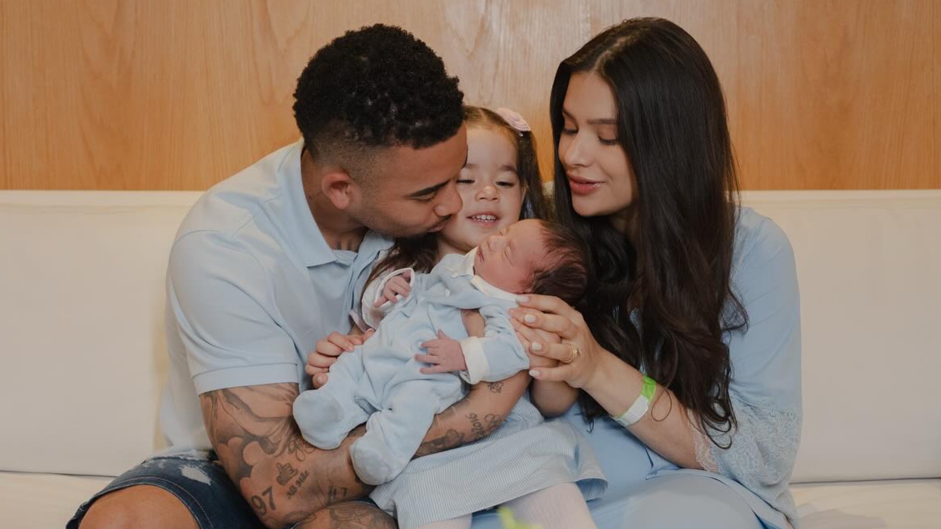 Gabriel Jesus anuncia o nascimento de seu segundo filho: ‘Nós te amamos’