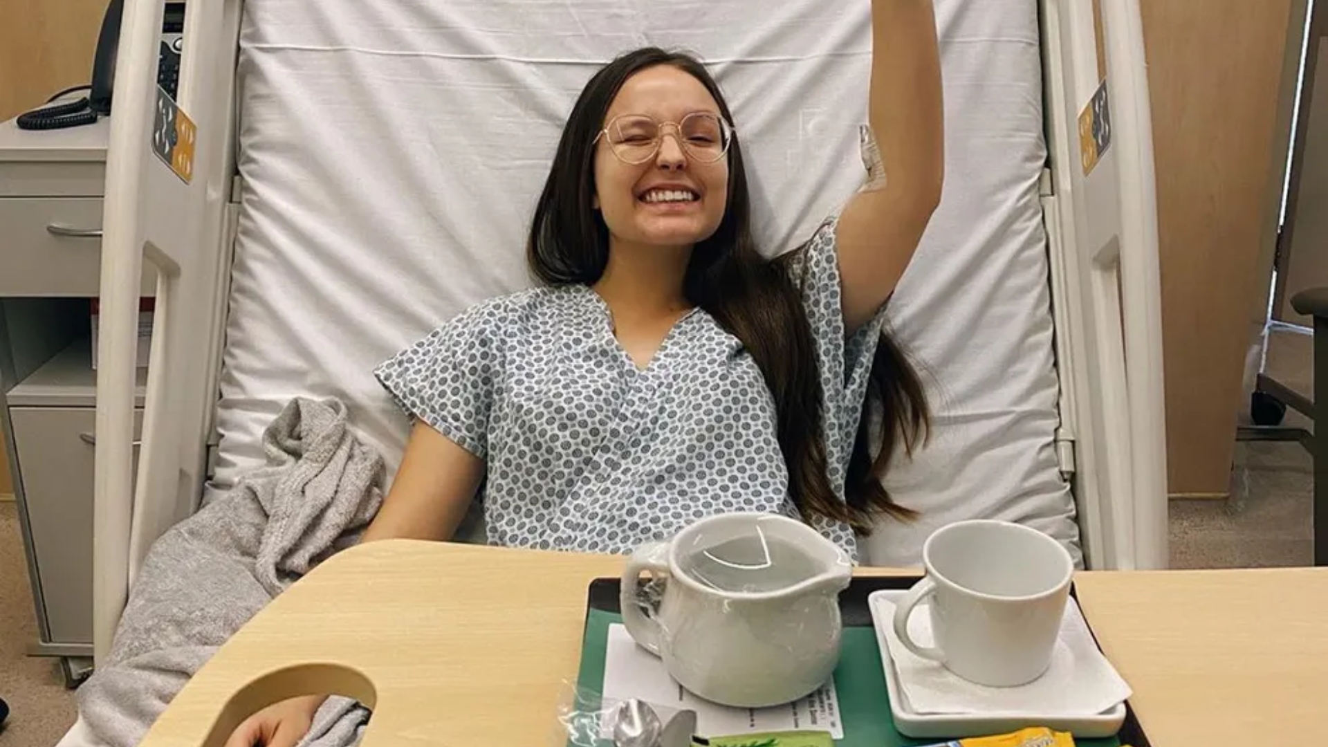 Larissa Manoela lamenta diagnóstico, e médica explica: ‘Não tem cura definitiva’