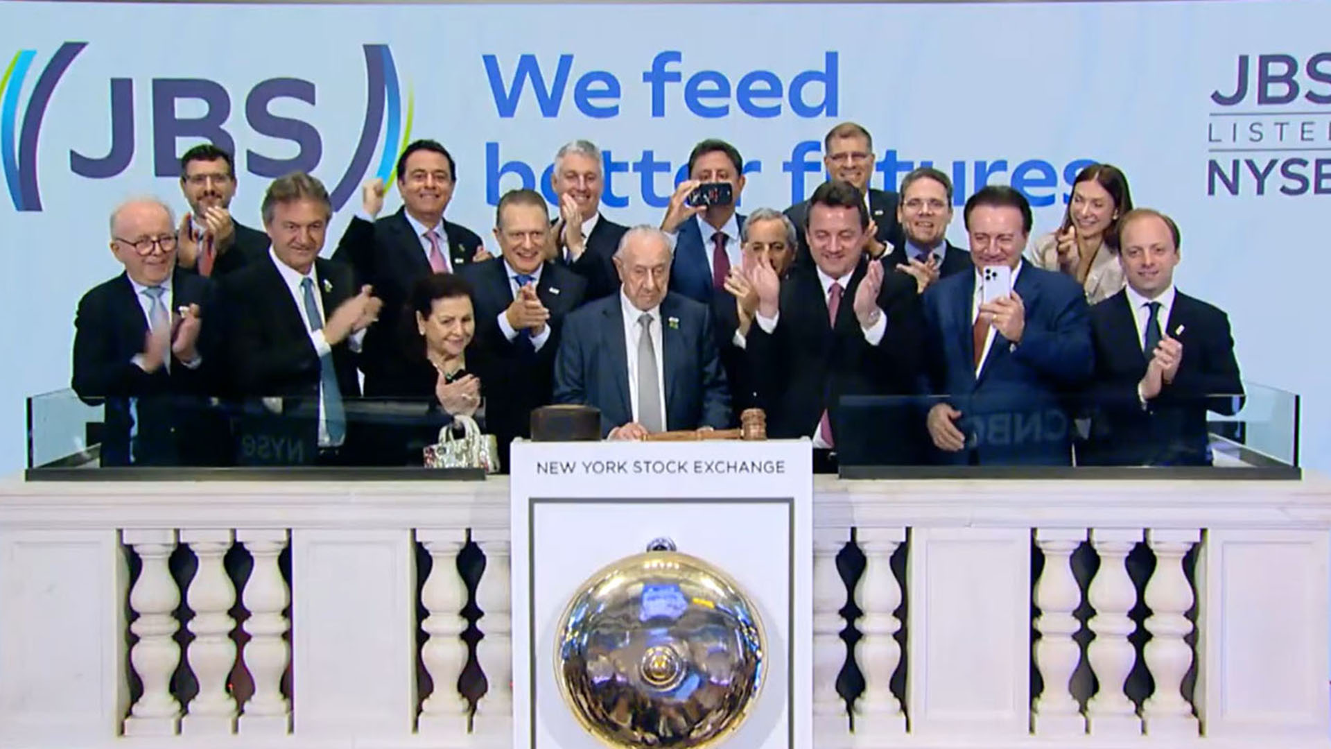 JBS celebra sua listagem na Bolsa de Valores de Nova York