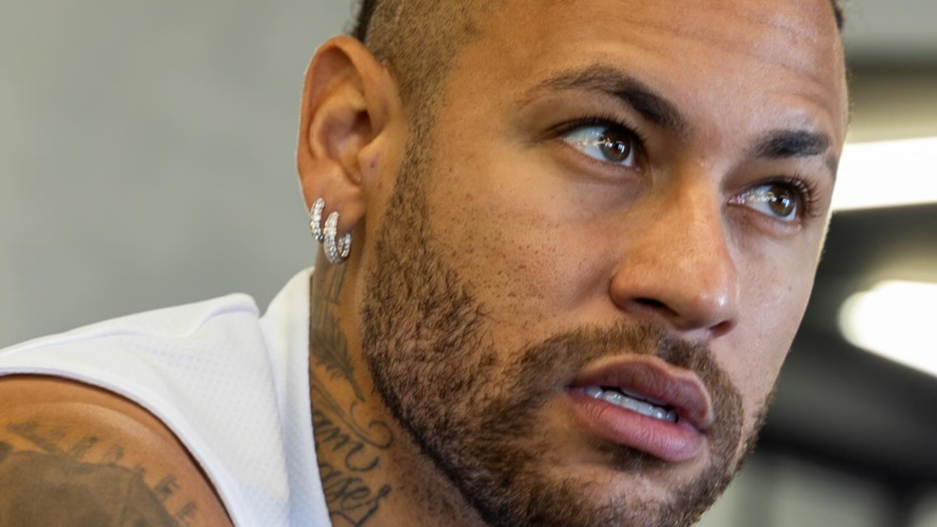 Neymar é afastado das atividades do Santos; saiba o motivo