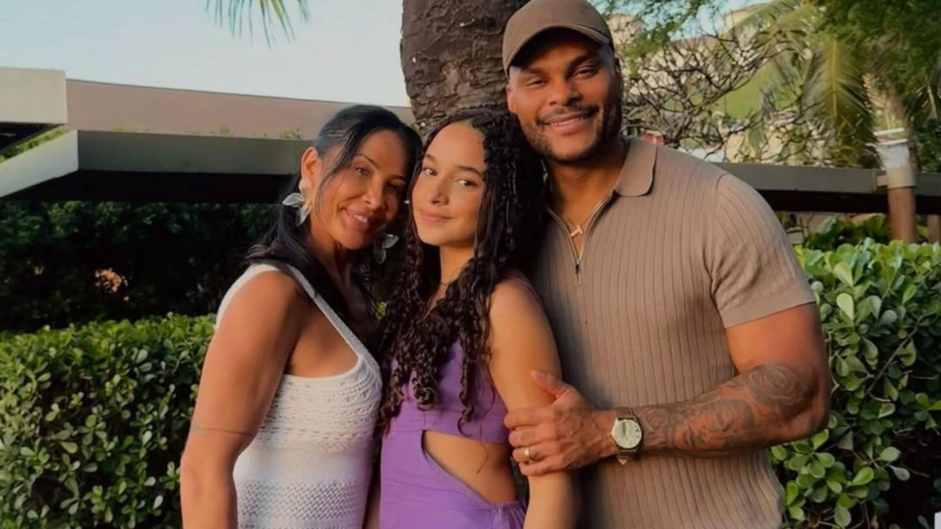 Scheila Carvalho celebra aniversário da filha
